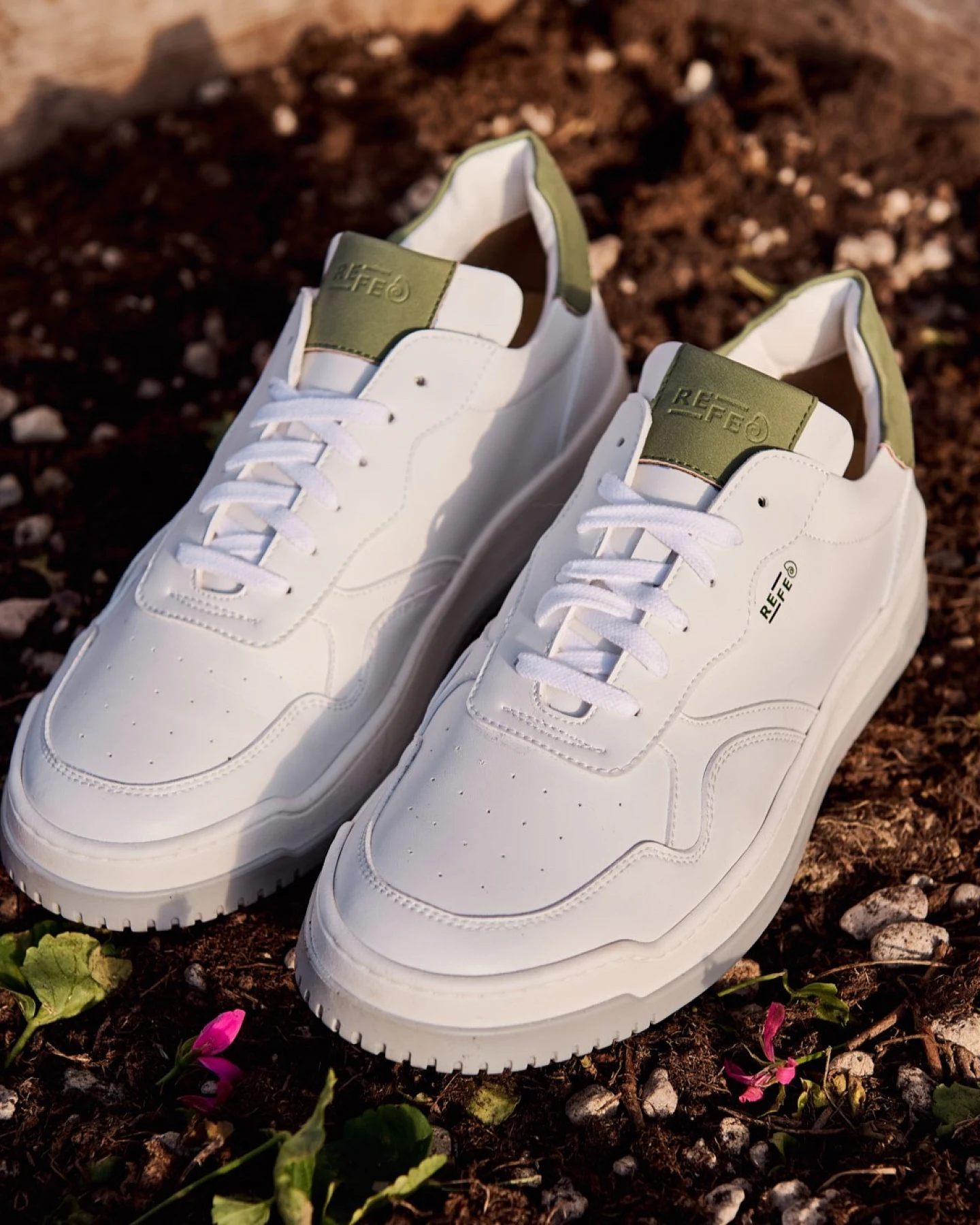 Risorse Future Herren vegan Sneaker Wave Salbei Weiß – Ansicht 2