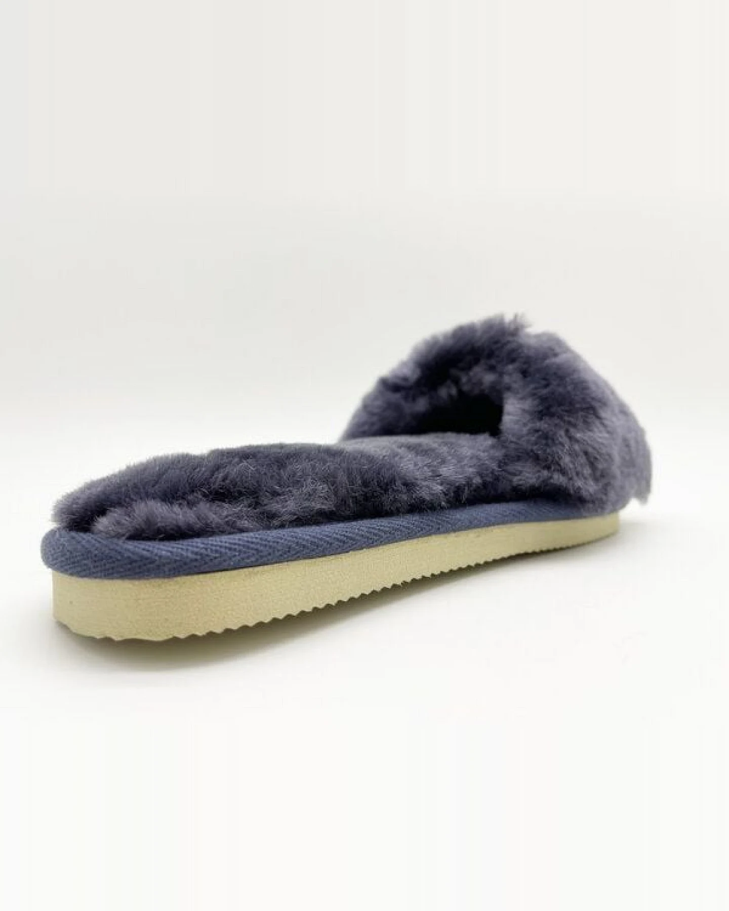 Pantoffel aus Schaffell "thies Fluffy Slide" – Ansicht 4