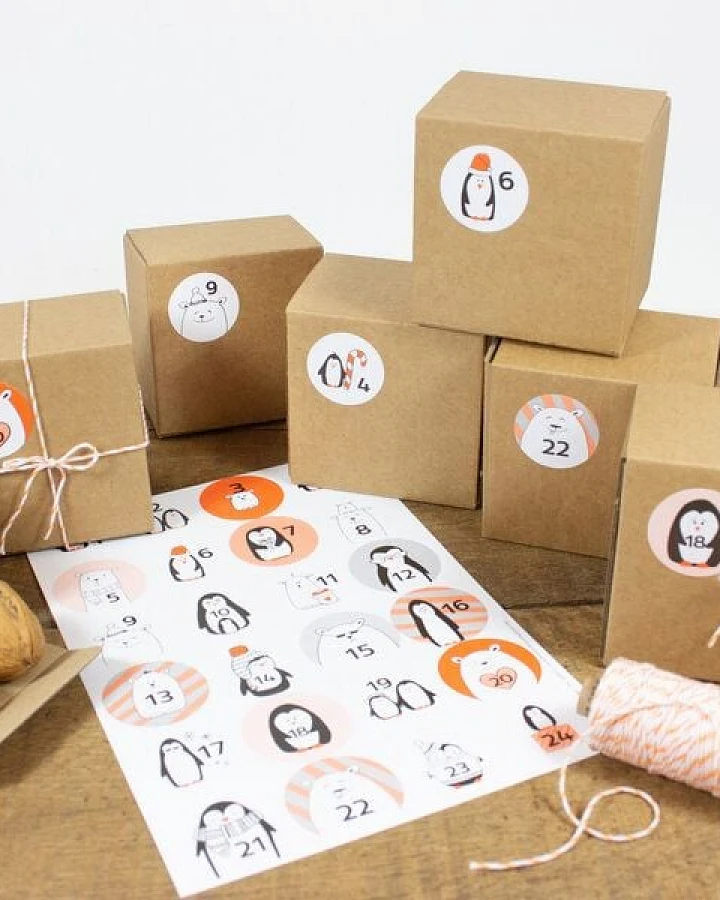 Bow & Hummingbird Adventskalender Set mit Boxen "Frostige Freunde"