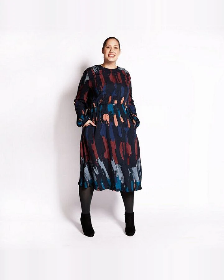 WiDDA berlin Elegantes Kleid SPLASH aus TENCEL mit grafischem Muster