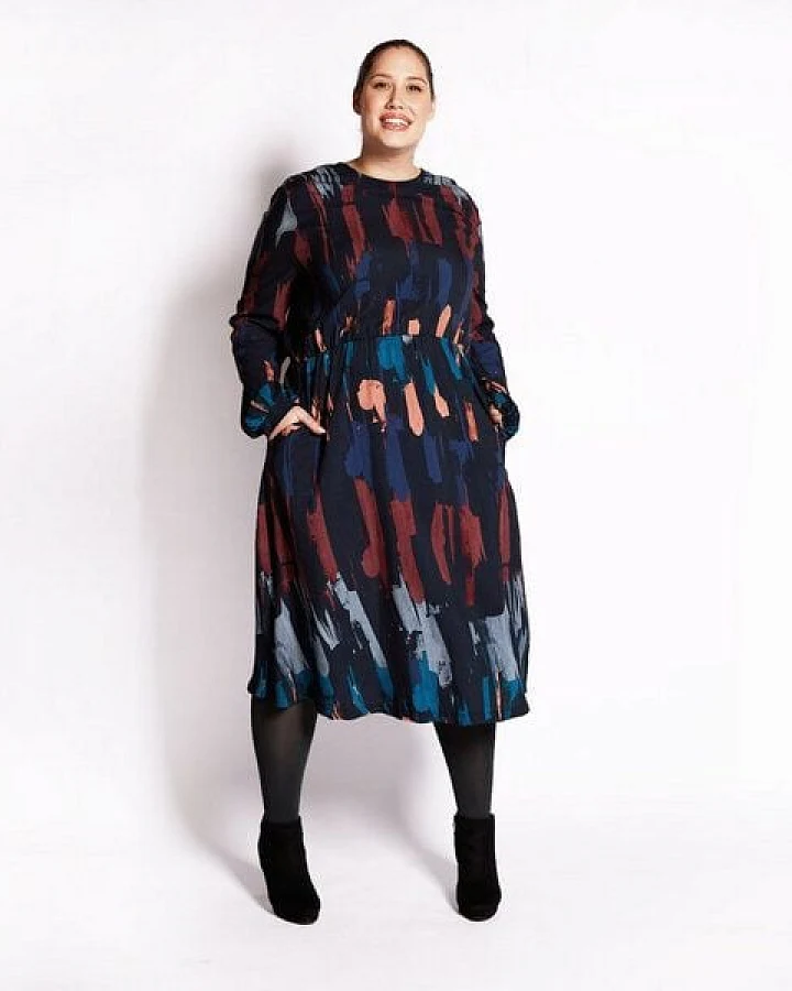 WiDDA berlin Elegantes Kleid SPLASH aus TENCEL mit grafischem Muster