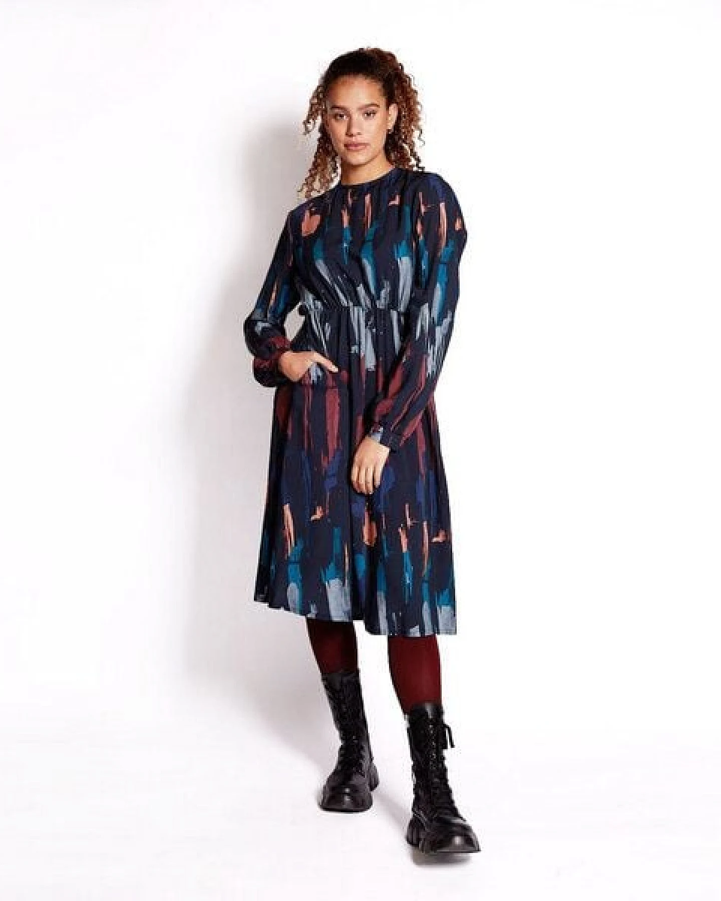 WiDDA berlin Elegantes Kleid SPLASH aus TENCEL mit grafischem Muster – Ansicht 2