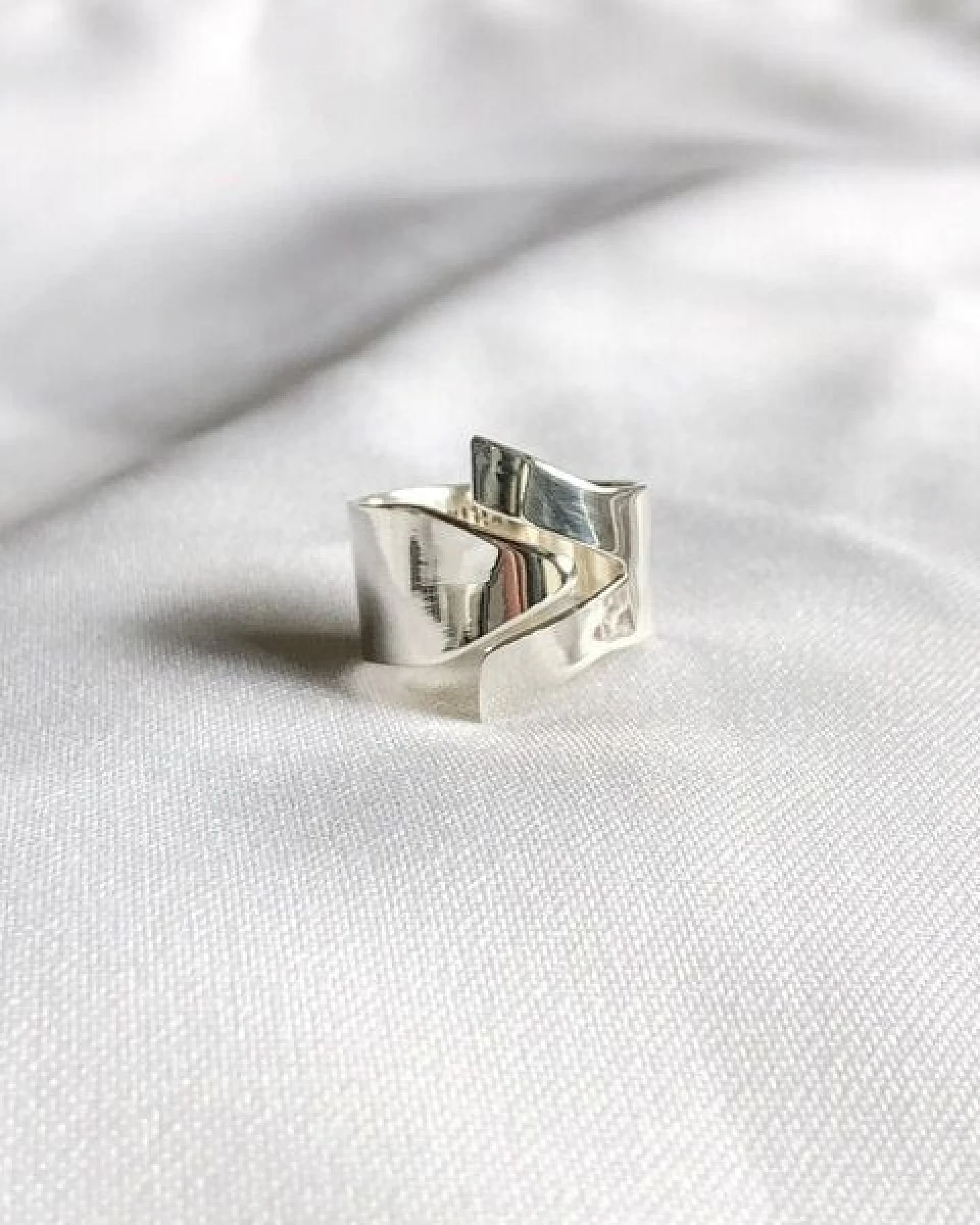 pakilia Silber Ring außergewöhnliche Form Fair-Trade und handmade – Ansicht 4