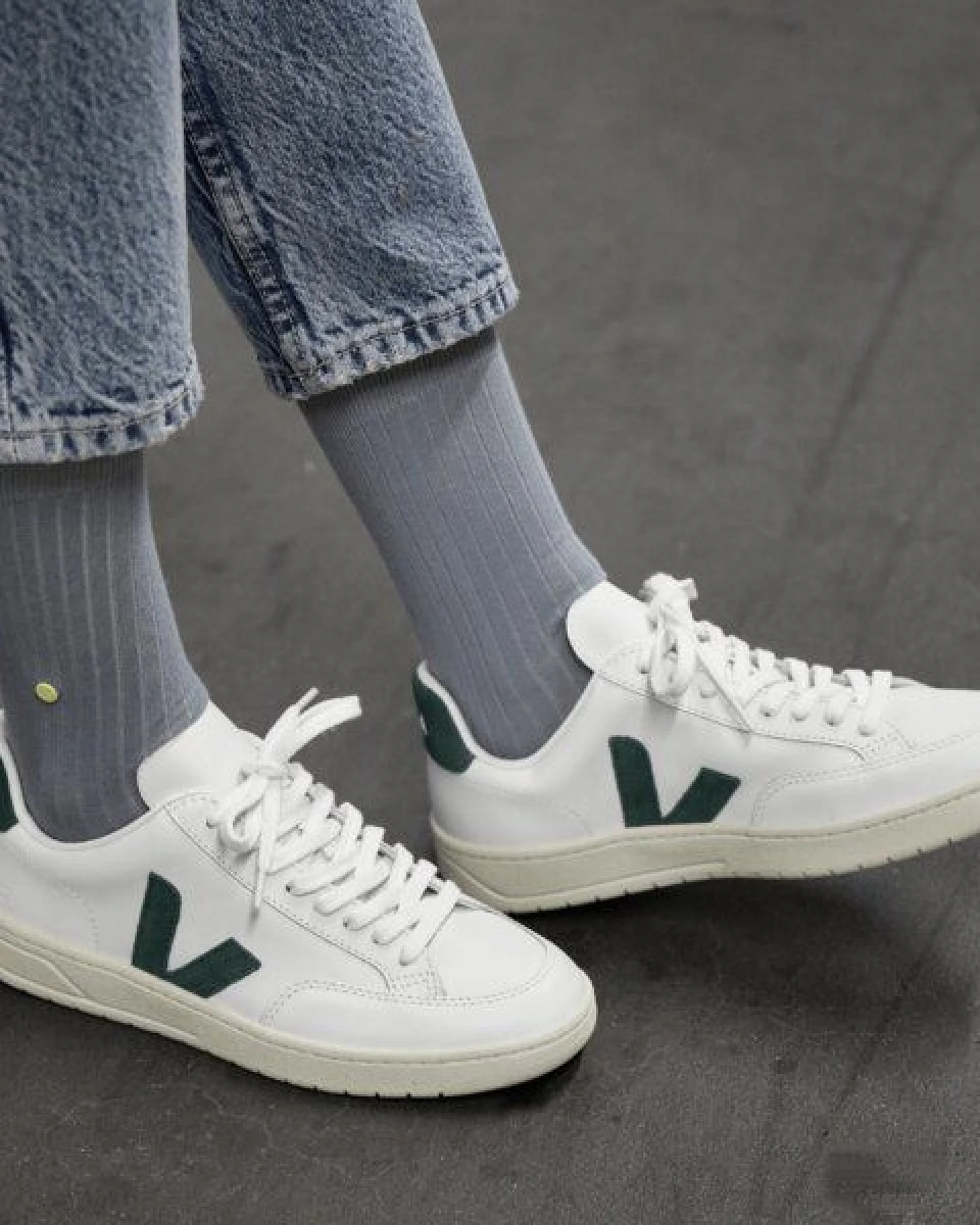 wysf. | what you stand for. Moderne Premium Socken, Rippenstrick mit Knopf, Bio-Baumwoll-Mix – Ansicht 3