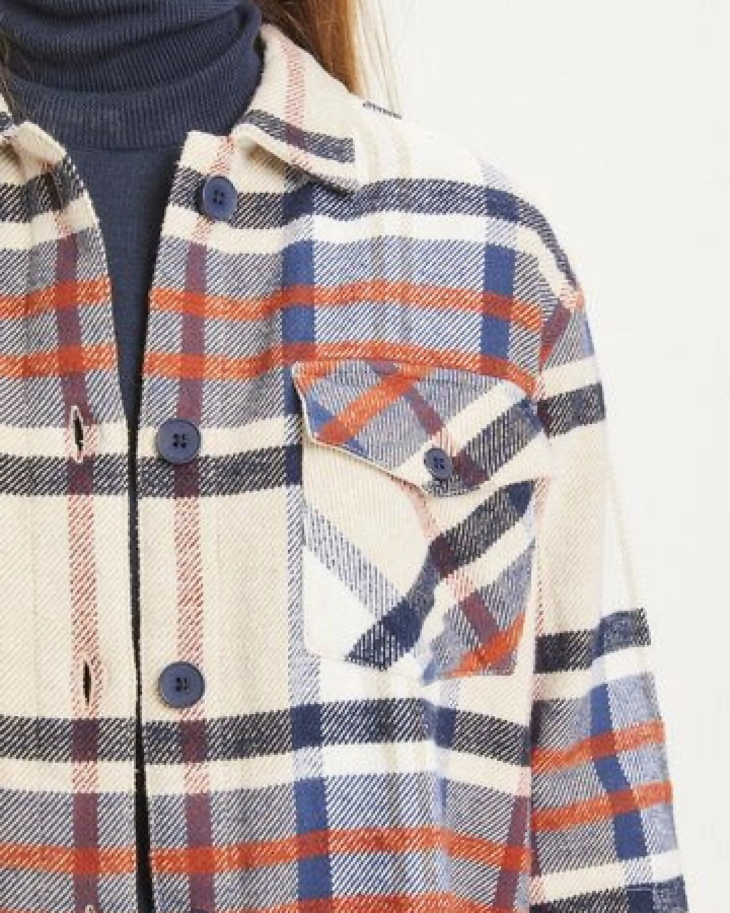 KnowledgeCotton Apparel Flanellhemd Damen - LILLIAN flannel overshirt pixel check - aus Bio-Baumwolle – Ansicht 3