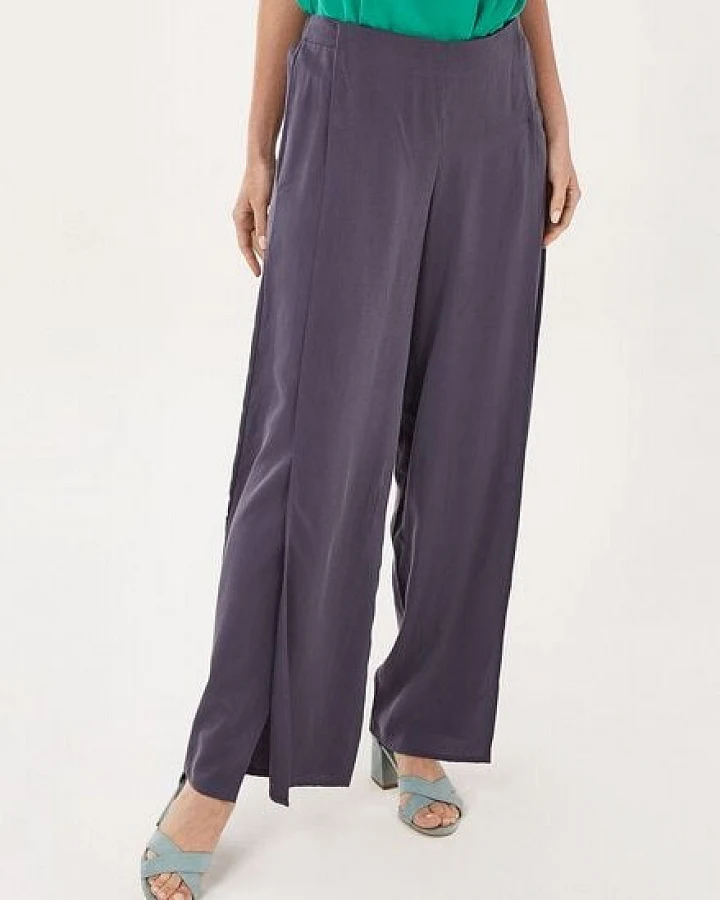ORGANICATION Hose aus TENCEL Lyocell mit Schlitz