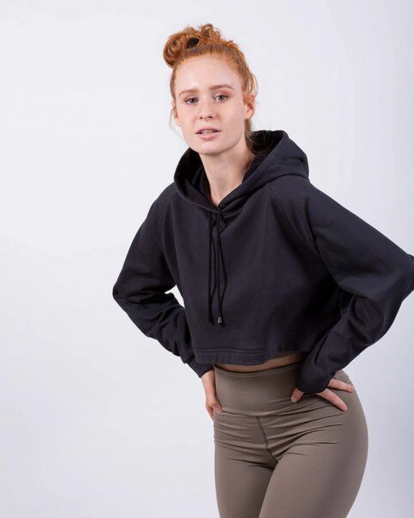 Flying Love Birds Cropped Sweatshirt - aus Bio Baumwolle – Ansicht 2