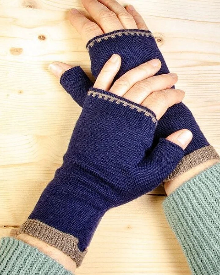 Blau