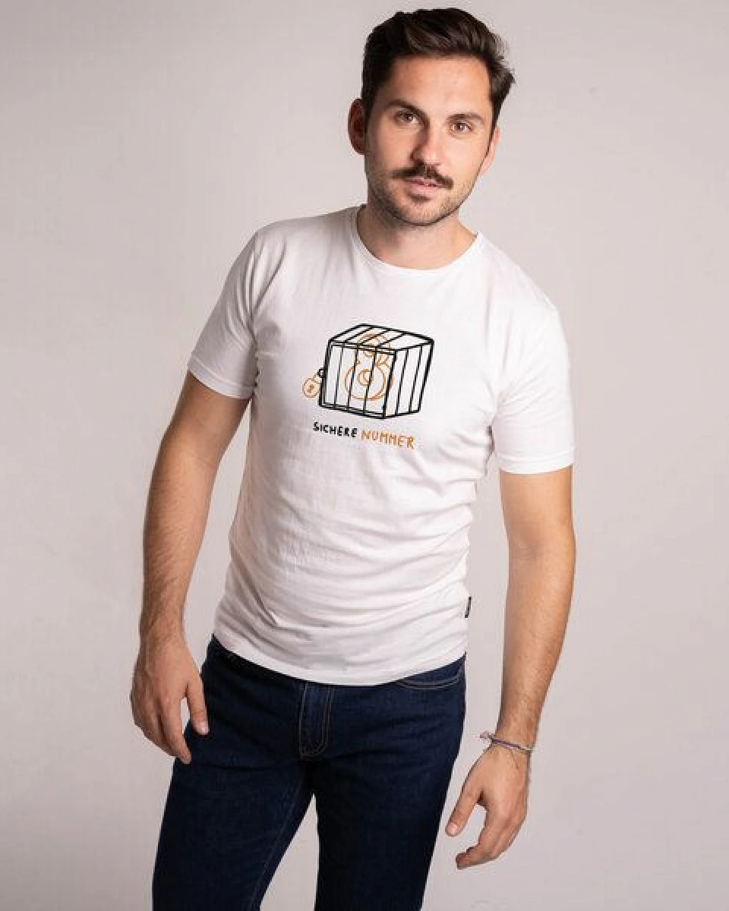 GARY MASH T-Shirt Sichere Nummer aus Biobaumwolle – Ansicht 2