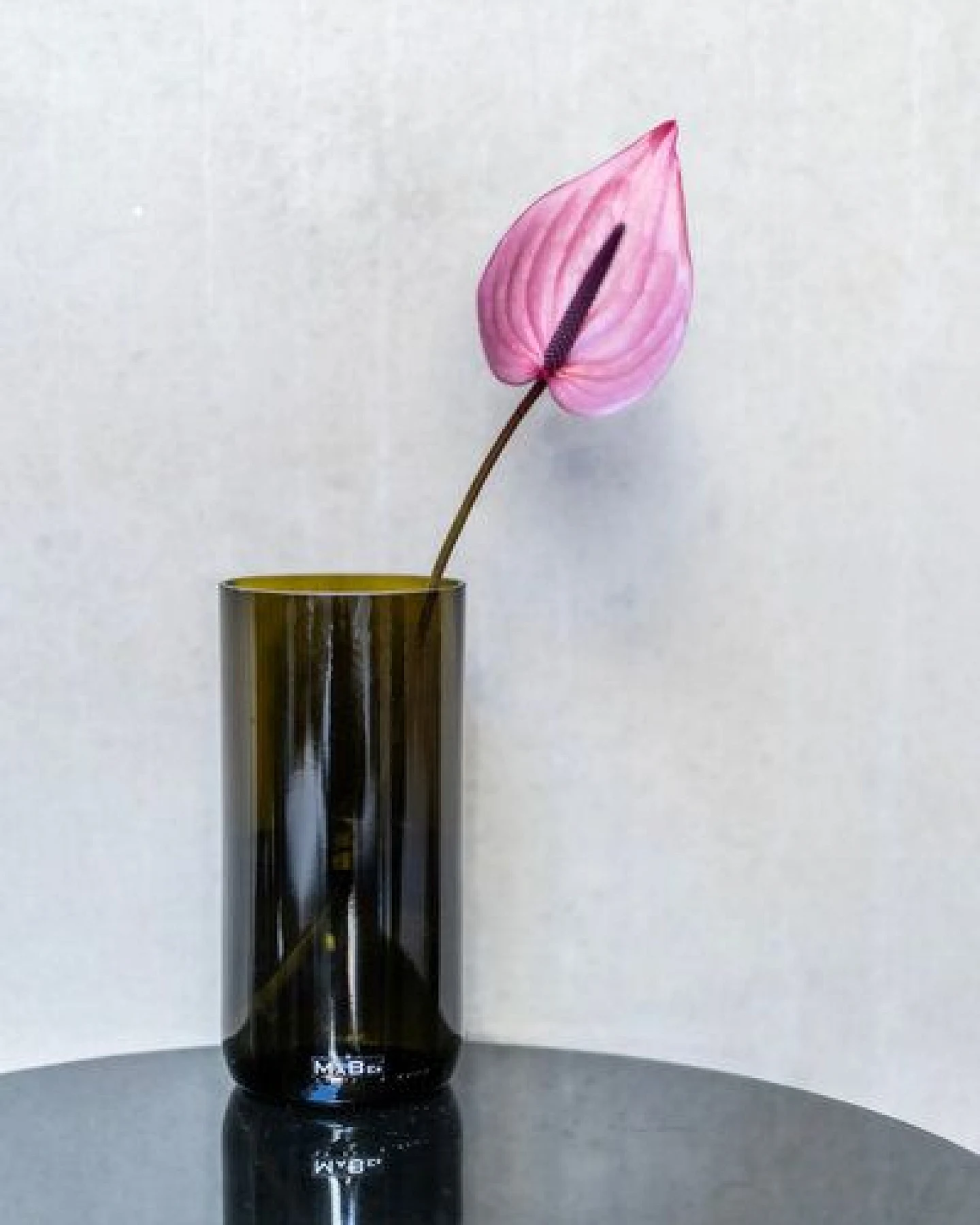 MaBe Merlot Set Vase & Kerzenständer - nachhaltige Geschenkidee für alle Wein Liebhaber – Ansicht 2