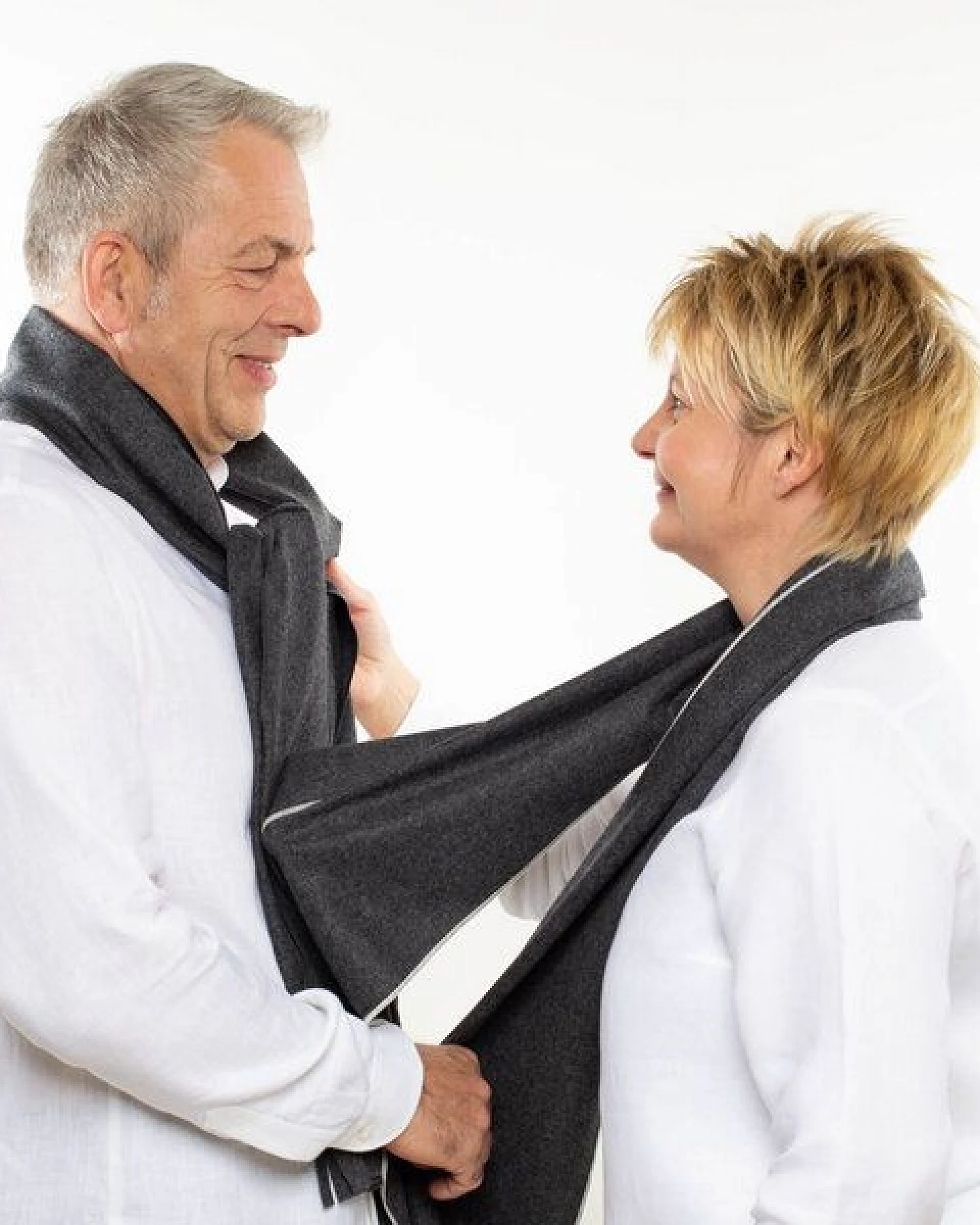 nahtur-design Wollschal "unisex" 100% Feinloden – Ansicht 3
