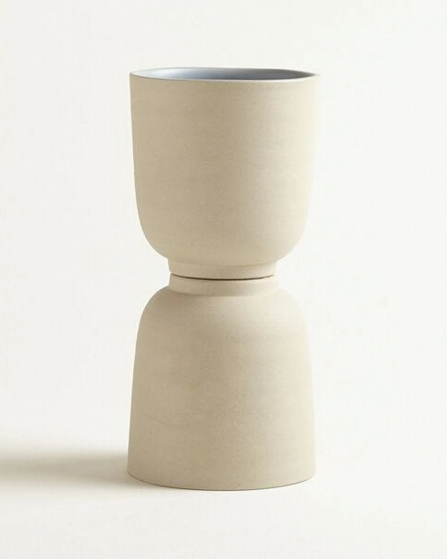 onomao Handgemachter Becher aus Steinzeug – Ansicht 4