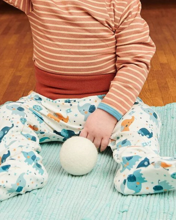 Cheeky Apple Bio-Strampelhose "Babyelefant"
