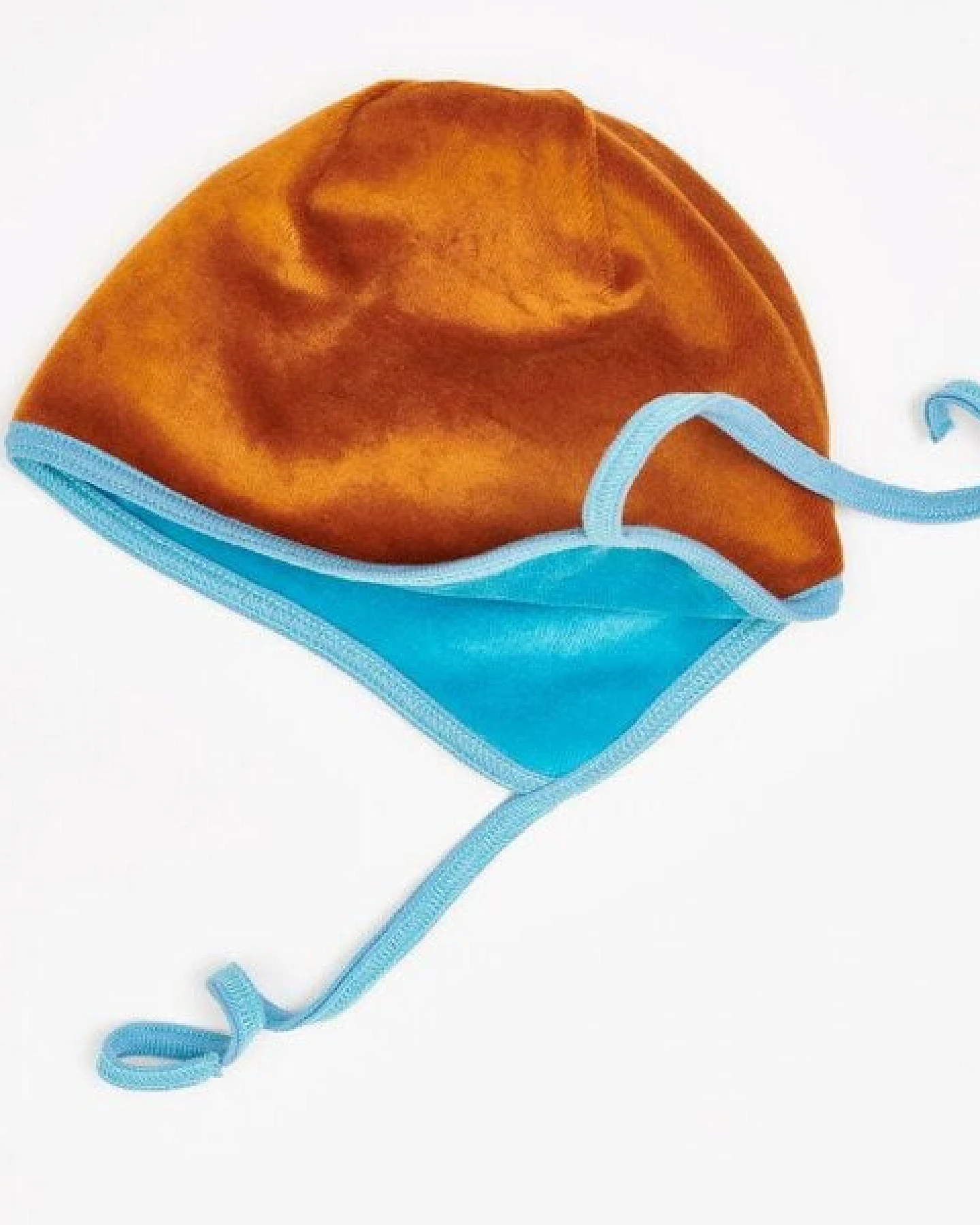 Cheeky Apple Wendbares Bio-Ohrenhäubchen "Nicki Caramell|Nicki Pagoda Blue" – Ansicht 3