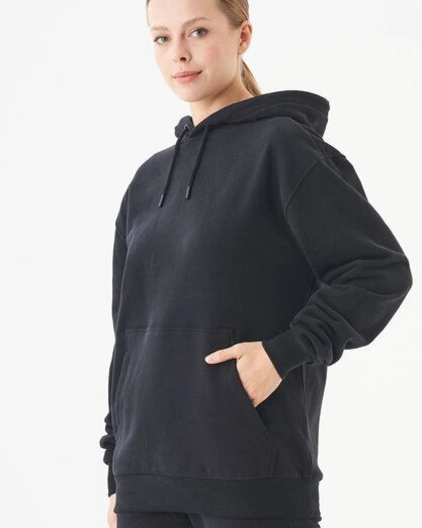 ORGANICATION ESSENTIALS-HALKI-Unisex Soft Touch Hoodie aus Bio-Baumwolle – Ansicht 3