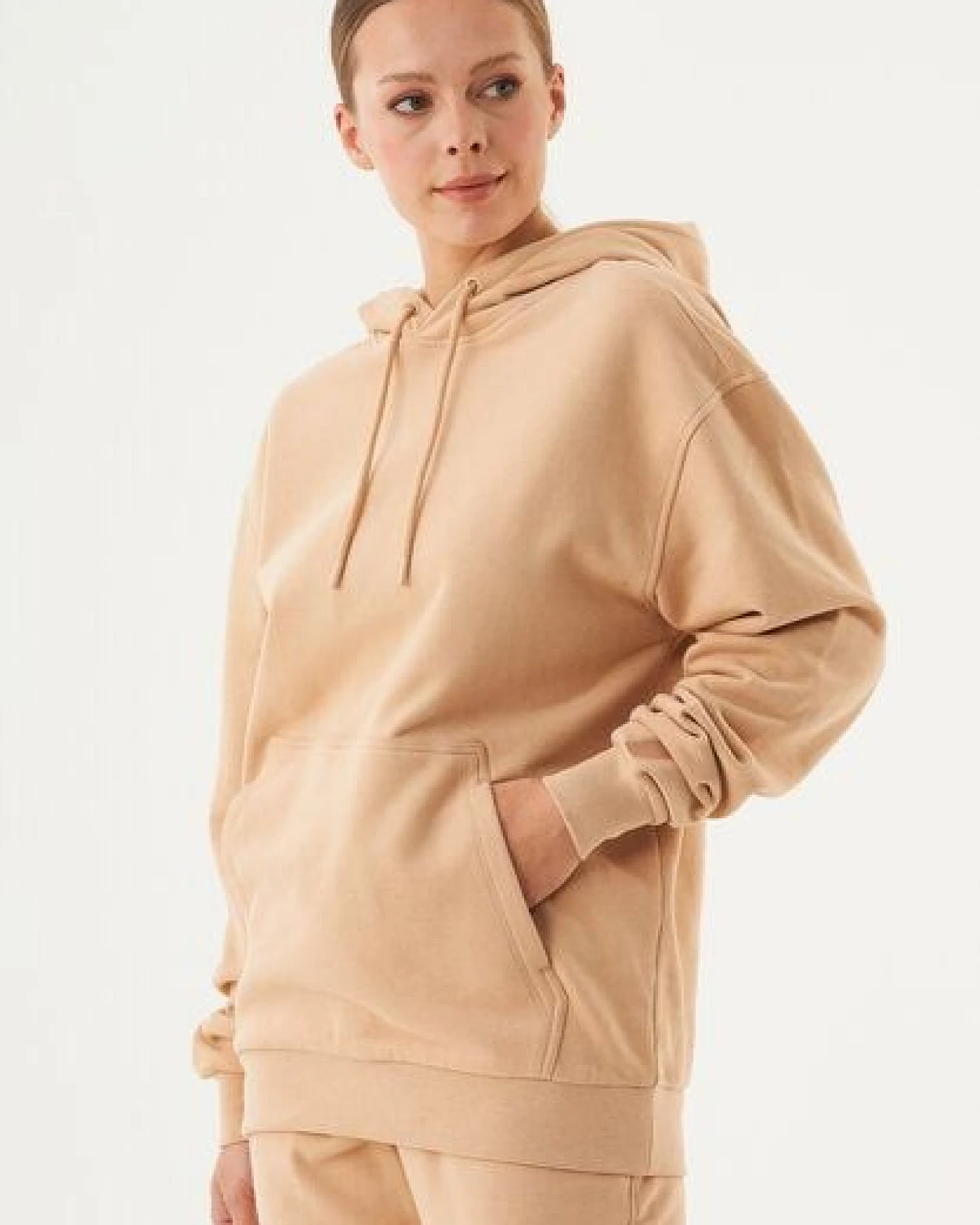 ORGANICATION ESSENTIALS-HALKI-Unisex Soft Touch Hoodie aus Bio-Baumwolle – Ansicht 3