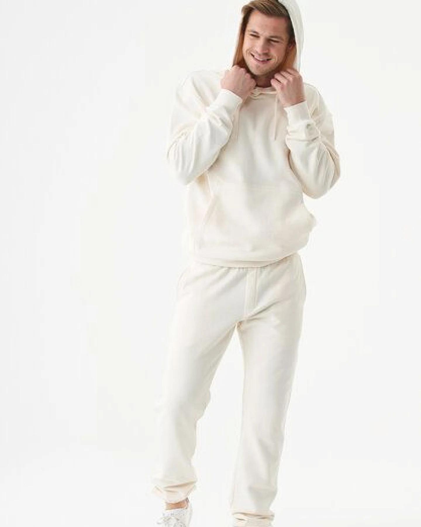 ORGANICATION ESSENTIALS-HALKI-Unisex Soft Touch Hoodie aus Bio-Baumwolle – Ansicht 2