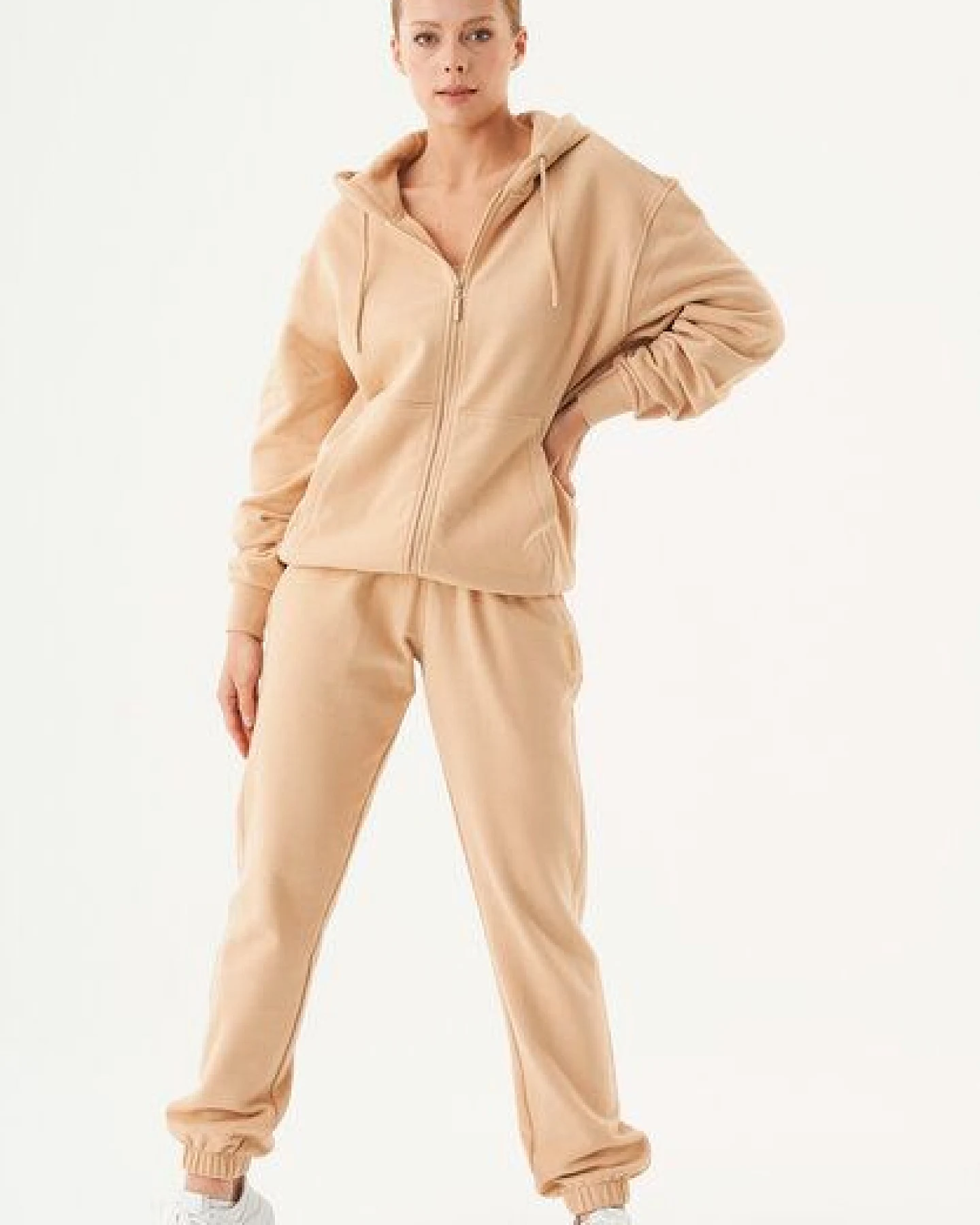 ORGANICATION ESSENTIALS-JUNDA-Unisex Soft Touch Sweatjacke aus Bio-Baumwolle – Ansicht 2