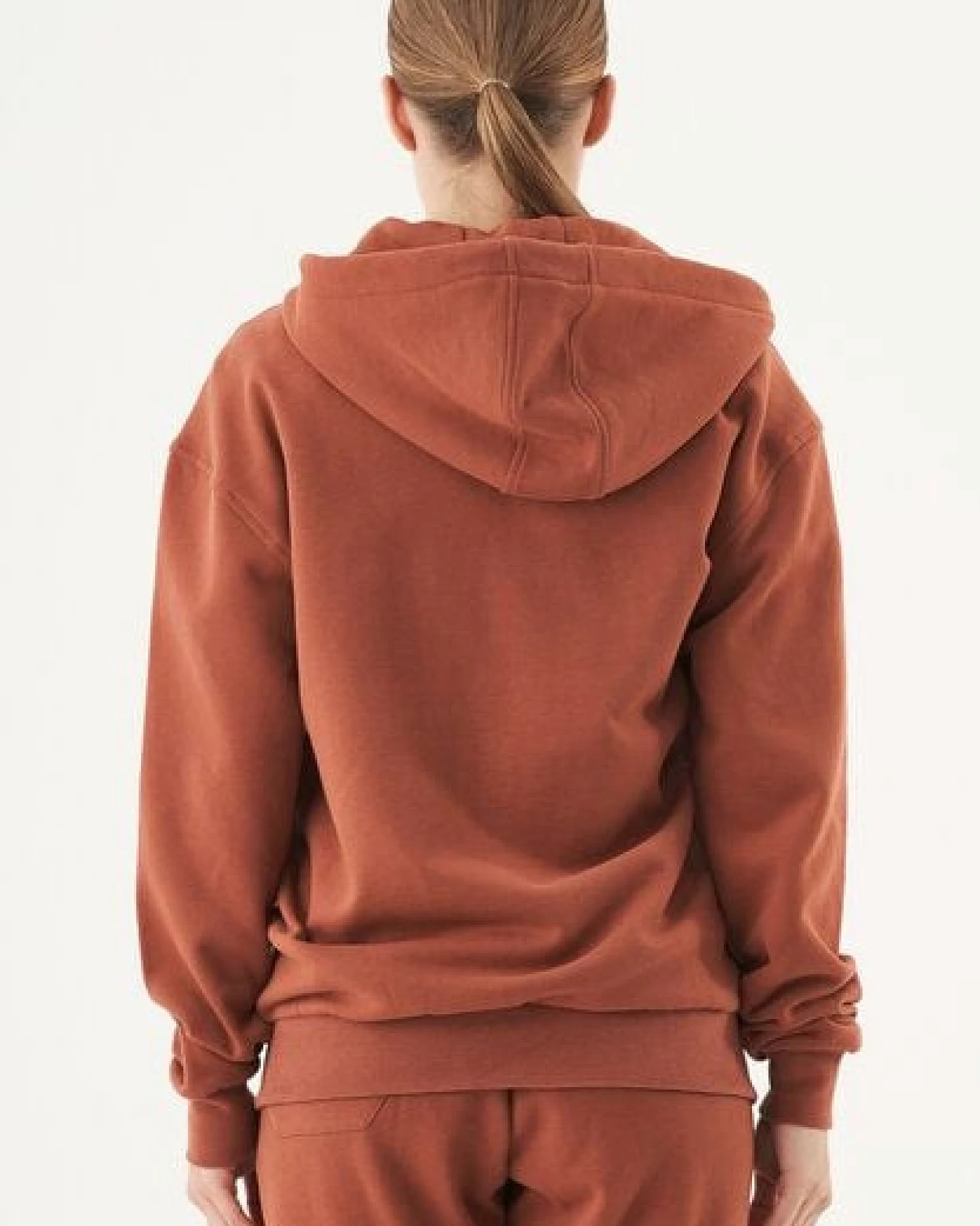 ORGANICATION ESSENTIALS-JUNDA-Unisex Soft Touch Sweatjacke aus Bio-Baumwolle – Ansicht 4
