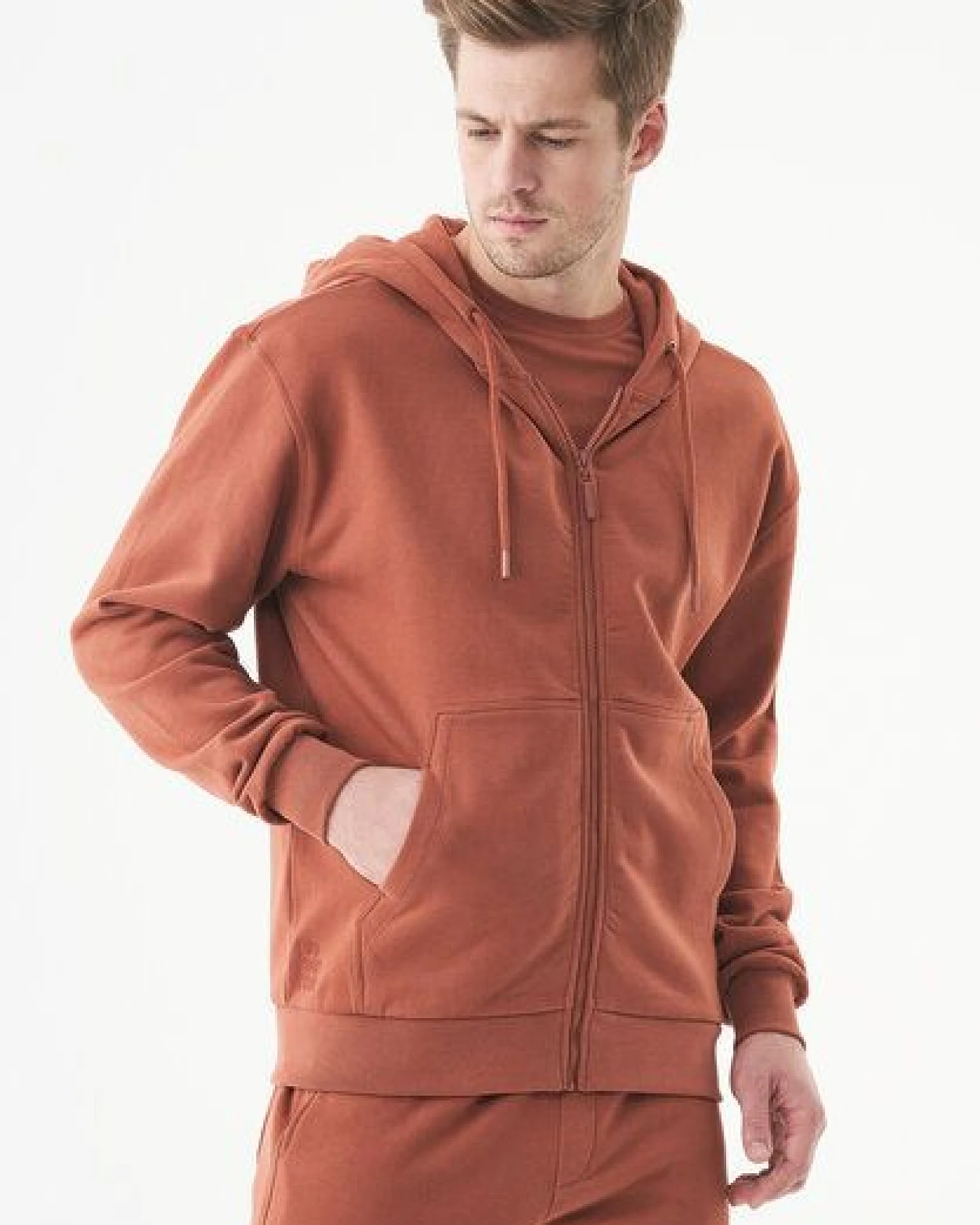 ORGANICATION ESSENTIALS-JUNDA-Unisex Soft Touch Sweatjacke aus Bio-Baumwolle – Ansicht 3