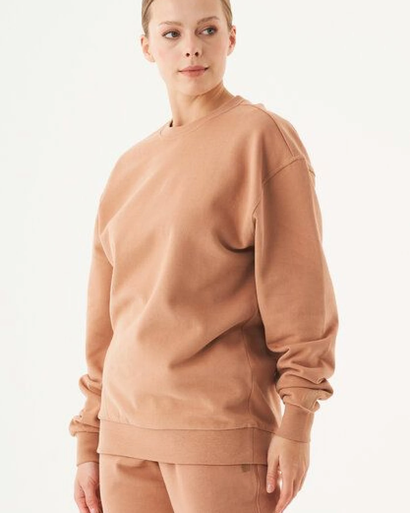 ORGANICATION ESSENTIALS-BELLO-Unisex Soft Touch Sweatshirt aus Bio-Baumwolle – Ansicht 3