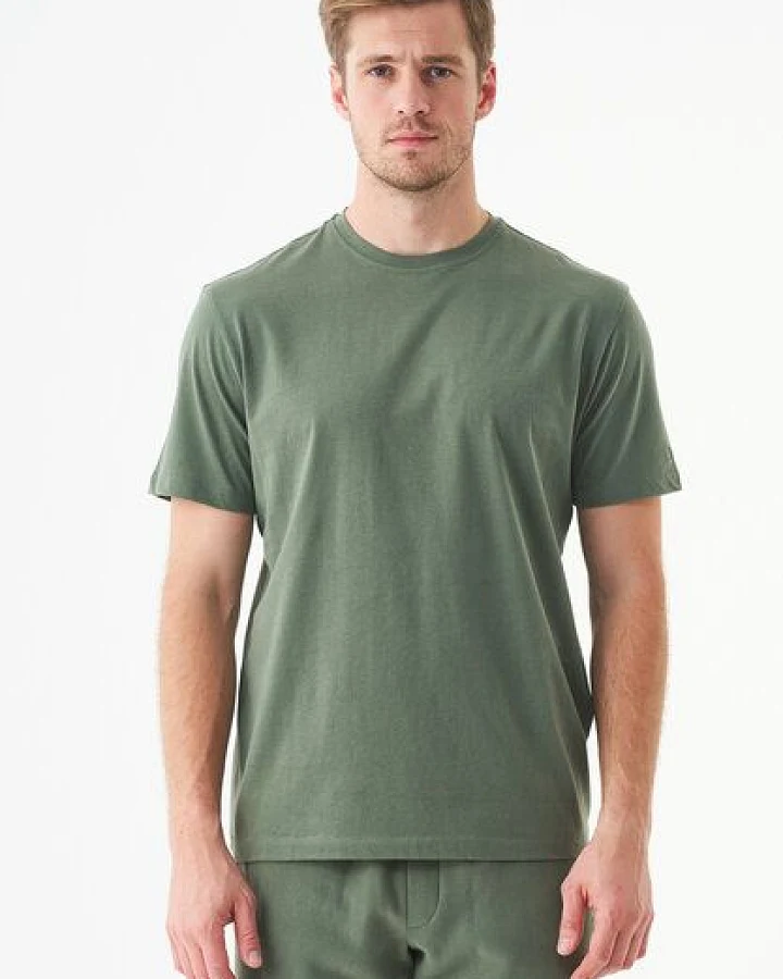 ORGANICATION ESSENTIALS-TILLO-Unisex Basic T-Shirt aus Bio-Baumwolle