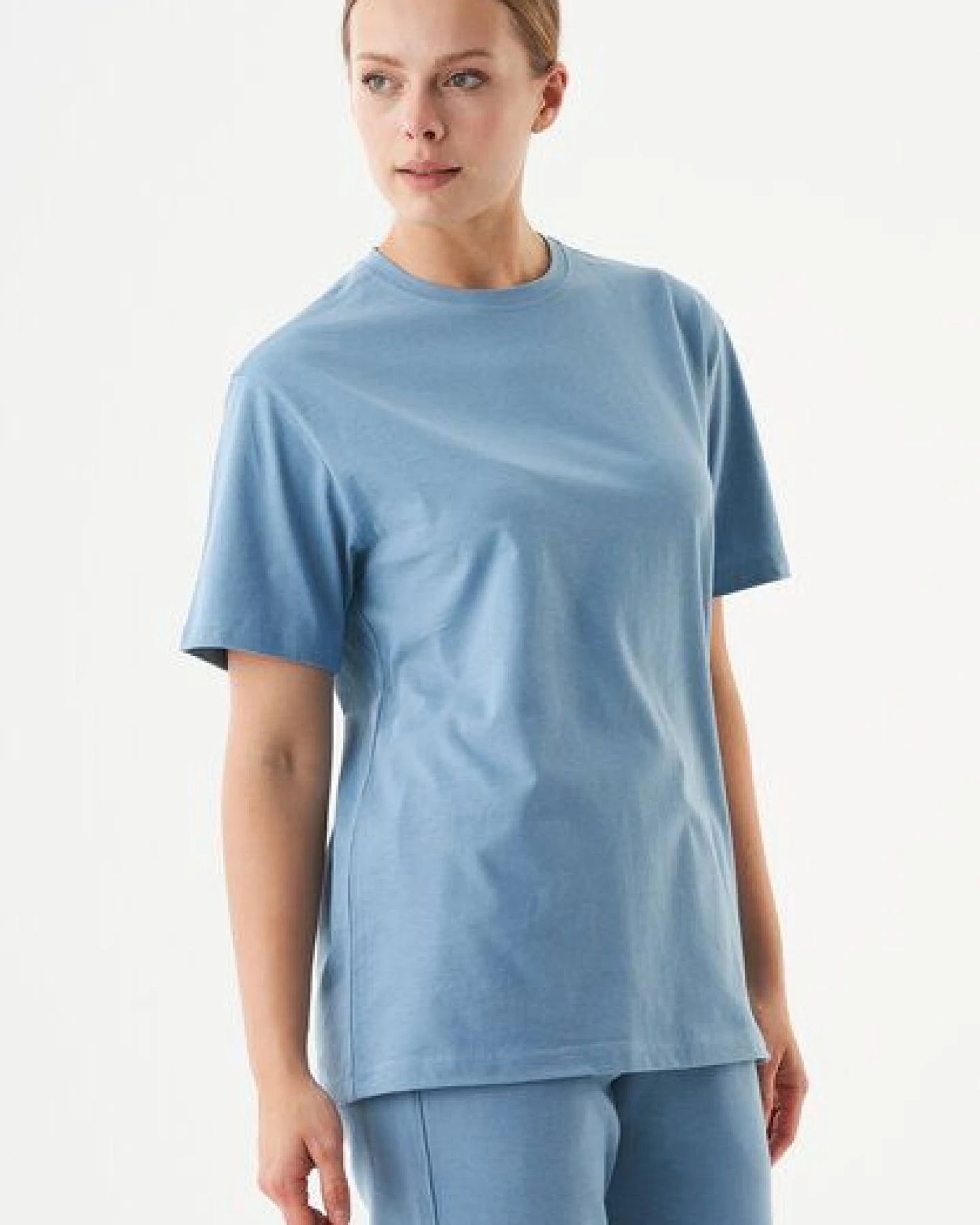 ORGANICATION ESSENTIALS-TILLO-Unisex Basic T-Shirt aus Bio-Baumwolle – Ansicht 3