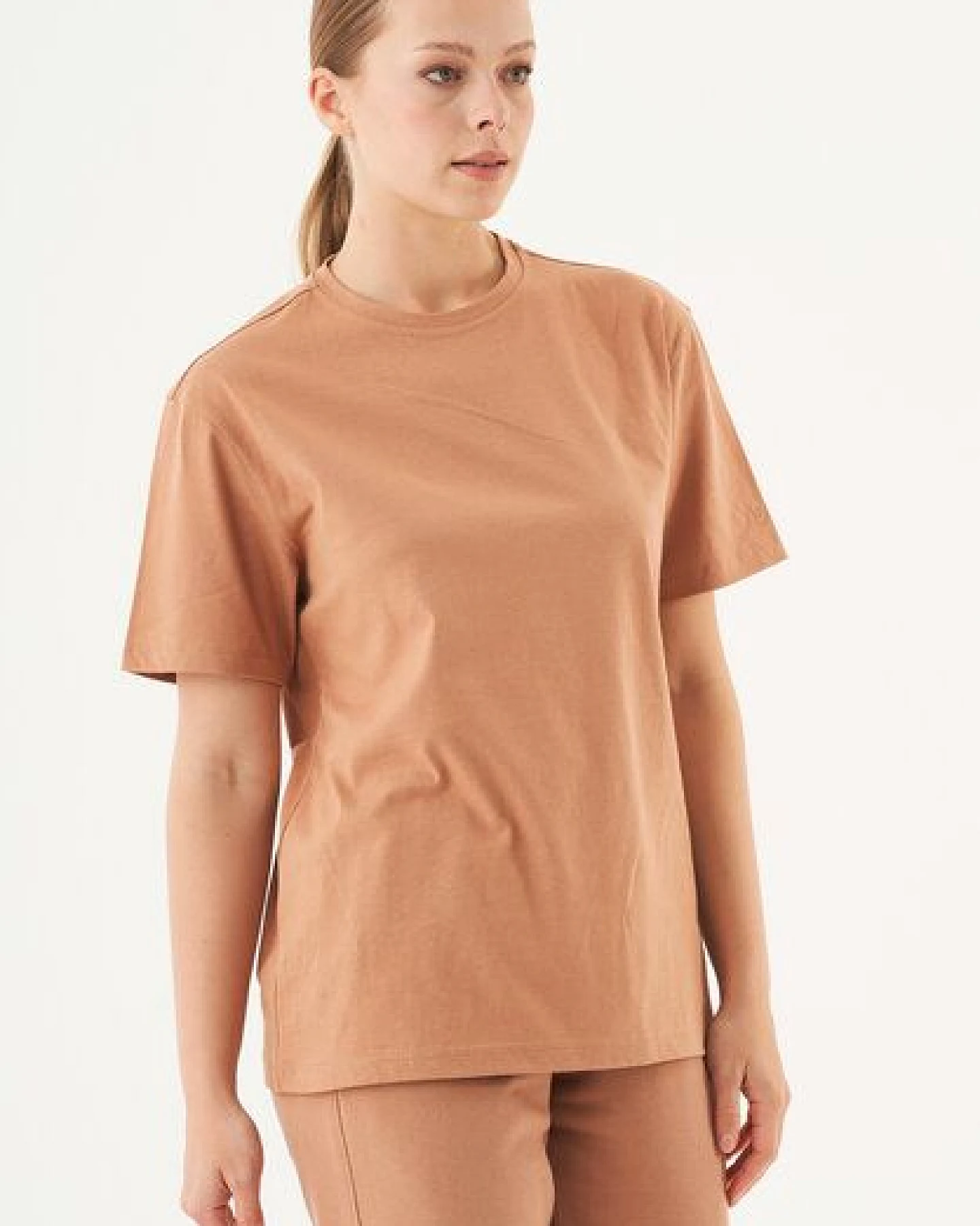ORGANICATION ESSENTIALS-TILLO-Unisex Basic T-Shirt aus Bio-Baumwolle – Ansicht 3