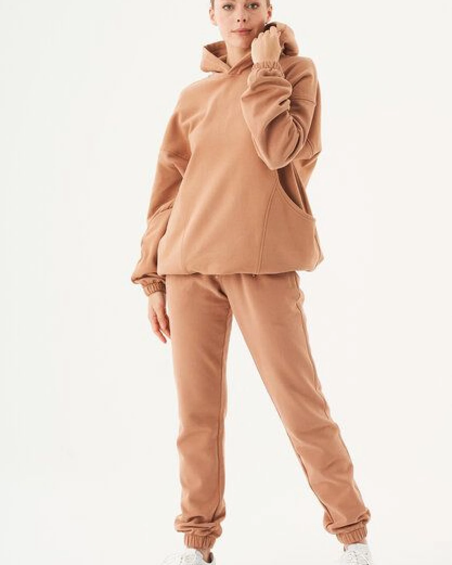 ORGANICATION ESSENTIALS-HANDE- Soft Touch Oversize Hoodie aus Bio-Baumwolle – Ansicht 2