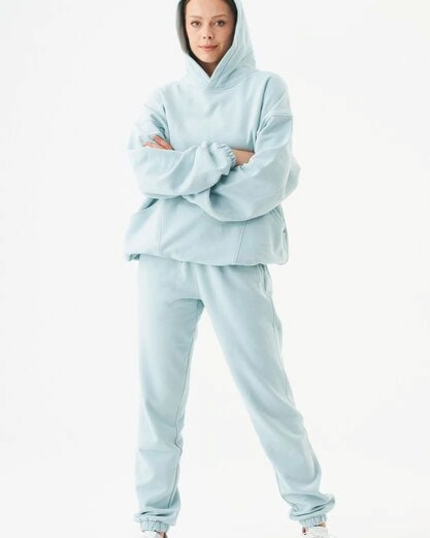 ORGANICATION ESSENTIALS-HANDE- Soft Touch Oversize Hoodie aus Bio-Baumwolle – Ansicht 2