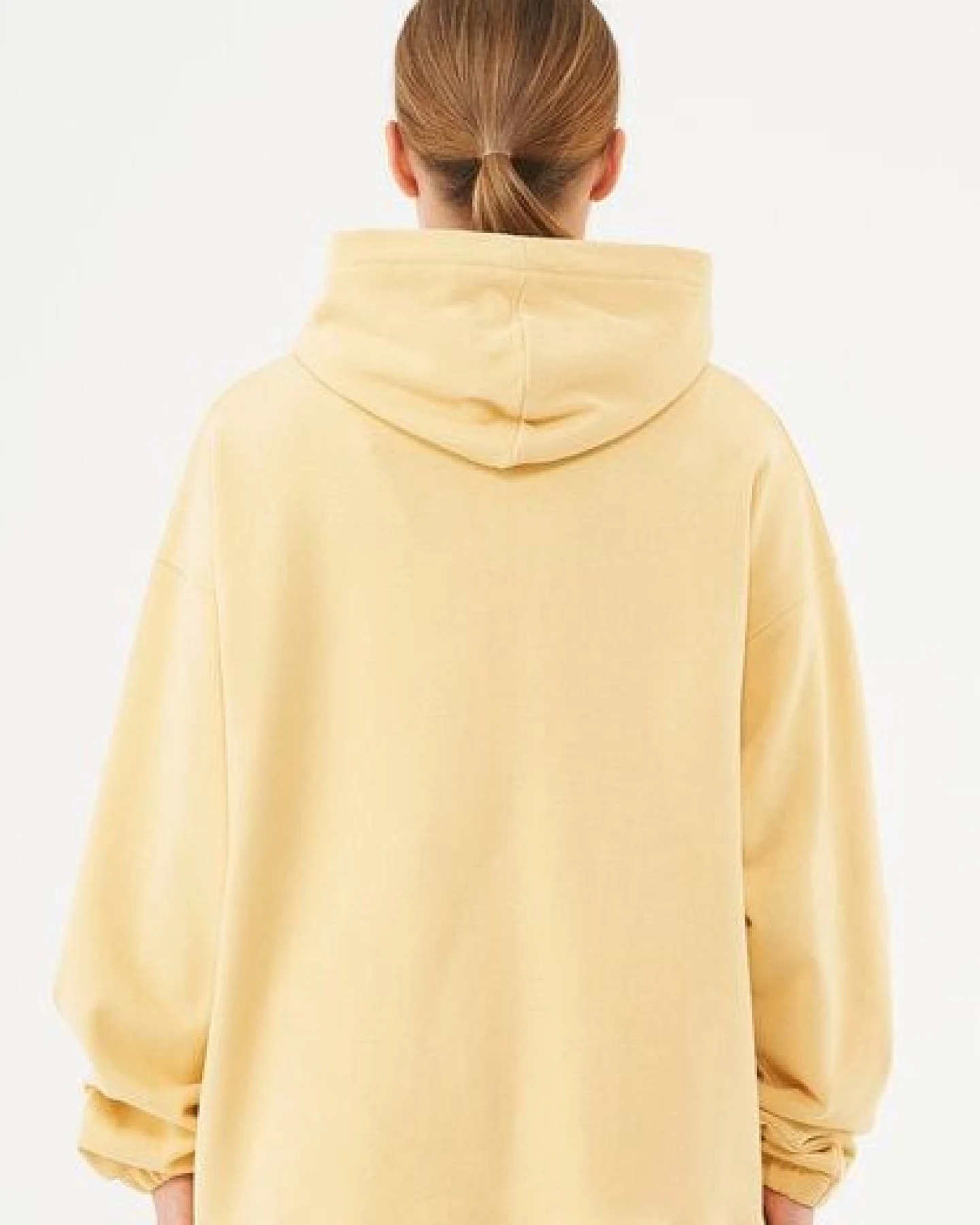 ORGANICATION ESSENTIALS-HANDE- Soft Touch Oversize Hoodie aus Bio-Baumwolle – Ansicht 4