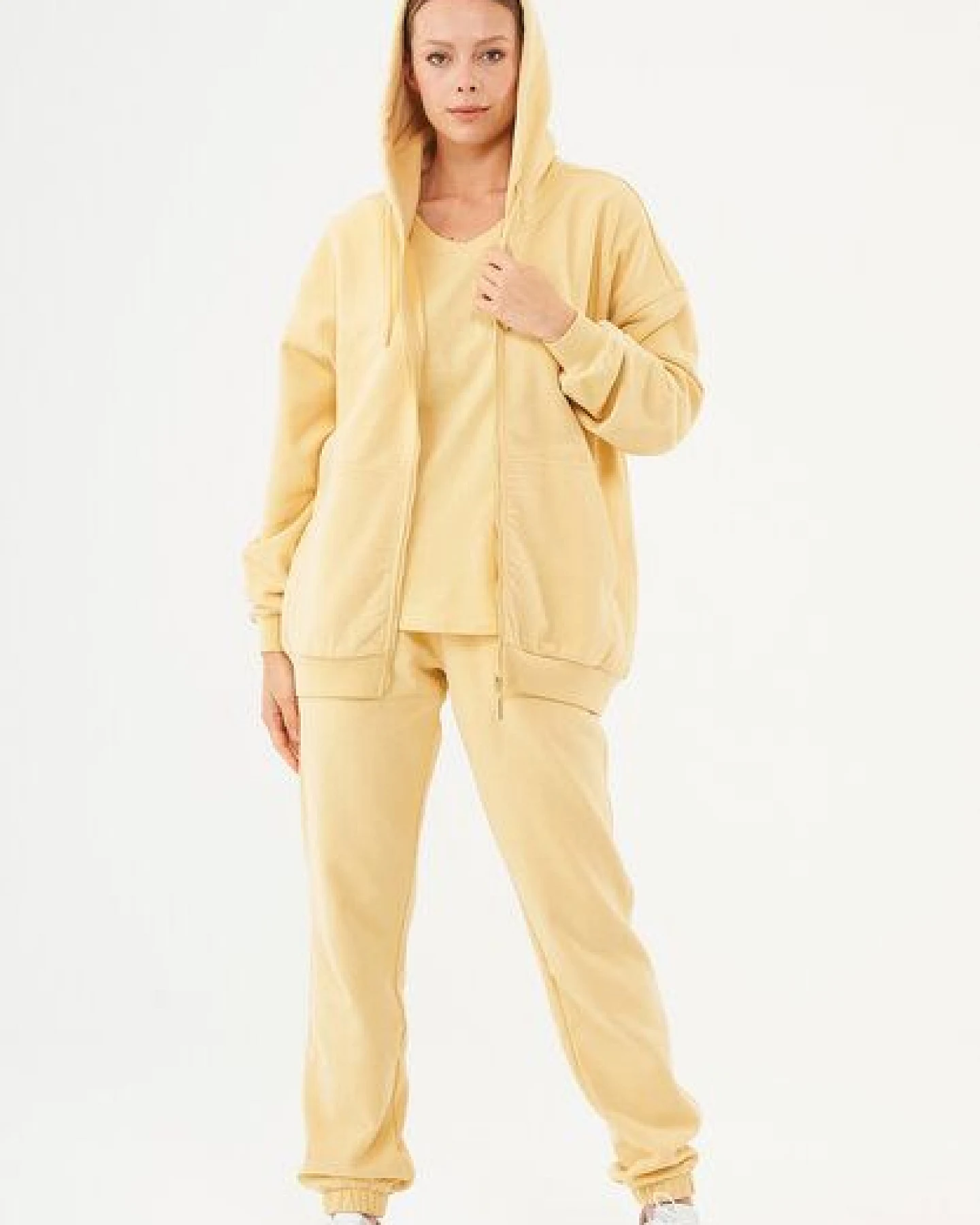 ORGANICATION ESSENTIALS-JALE- Soft Touch Sweatjacke aus Bio-Baumwolle – Ansicht 2