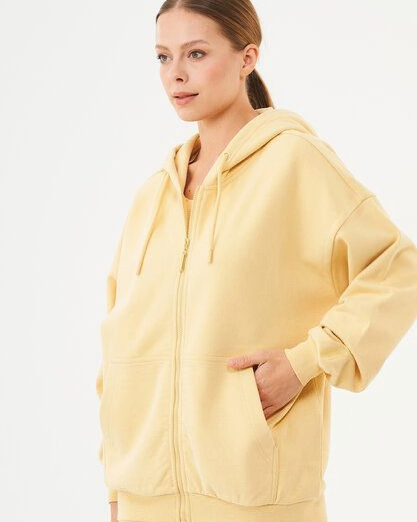 ORGANICATION ESSENTIALS-JALE- Soft Touch Sweatjacke aus Bio-Baumwolle – Ansicht 3