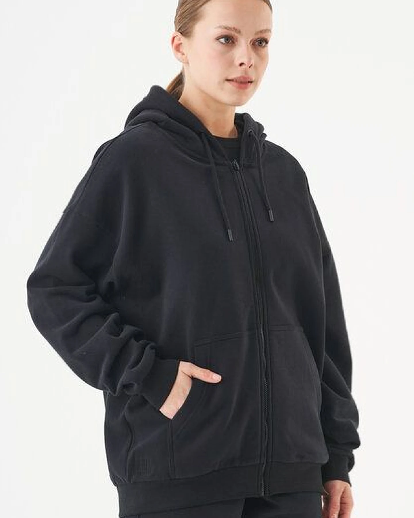 ORGANICATION ESSENTIALS-JALE- Soft Touch Sweatjacke aus Bio-Baumwolle – Ansicht 3