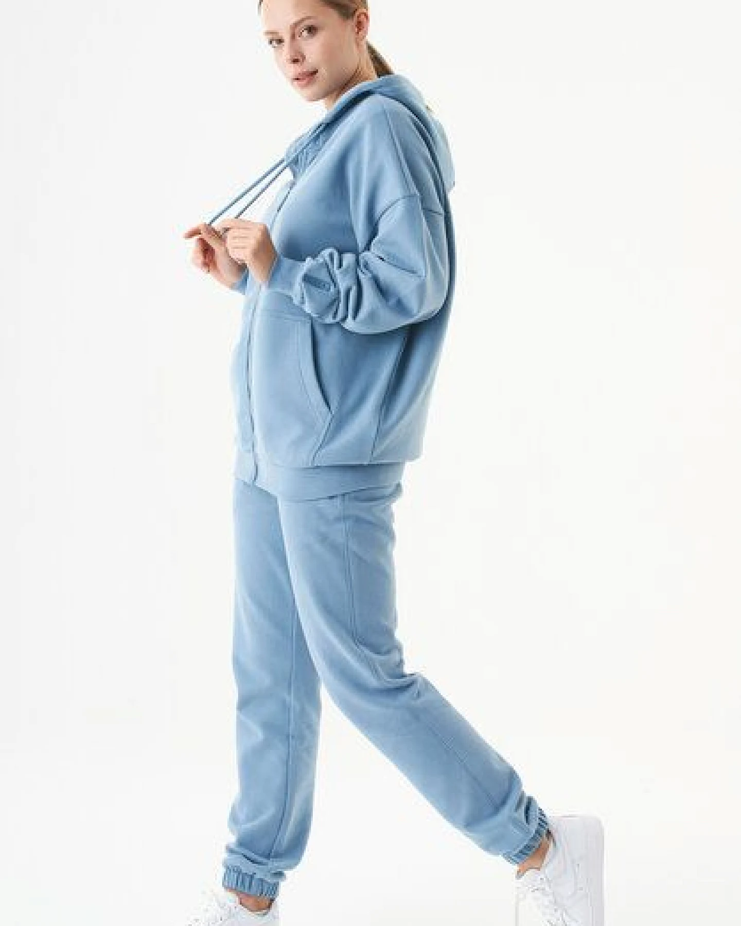 ORGANICATION ESSENTIALS-JALE- Soft Touch Sweatjacke aus Bio-Baumwolle – Ansicht 2