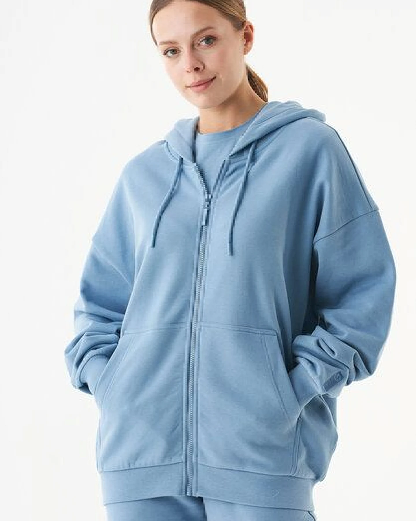 ORGANICATION ESSENTIALS-JALE- Soft Touch Sweatjacke aus Bio-Baumwolle – Ansicht 3