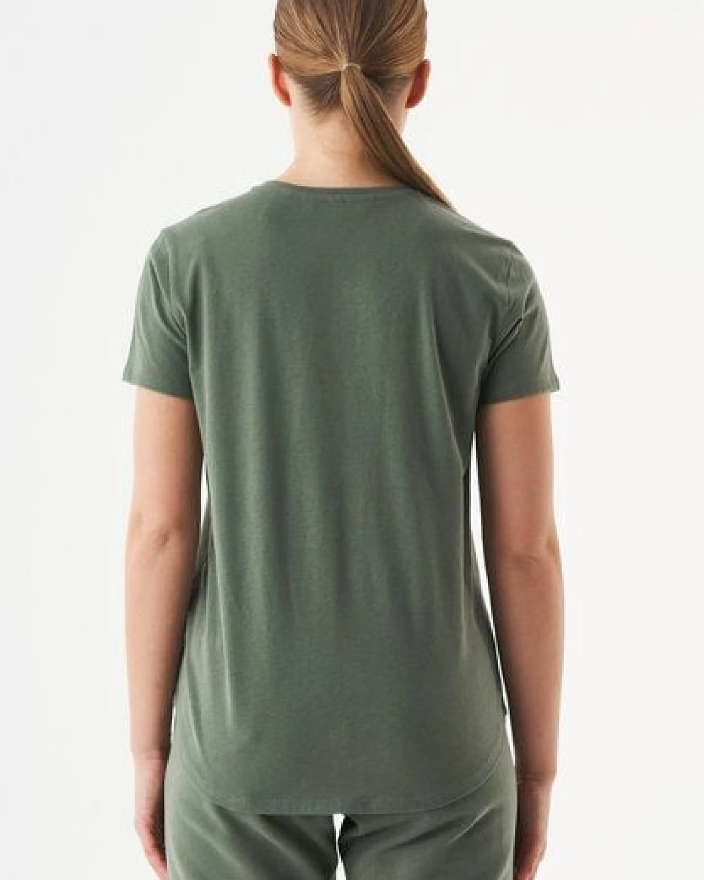 ORGANICATION ESSENTIALS-TUBA- Basic T-Shirt aus Bio-Baumwolle mit V-Ausschnitt – Ansicht 4
