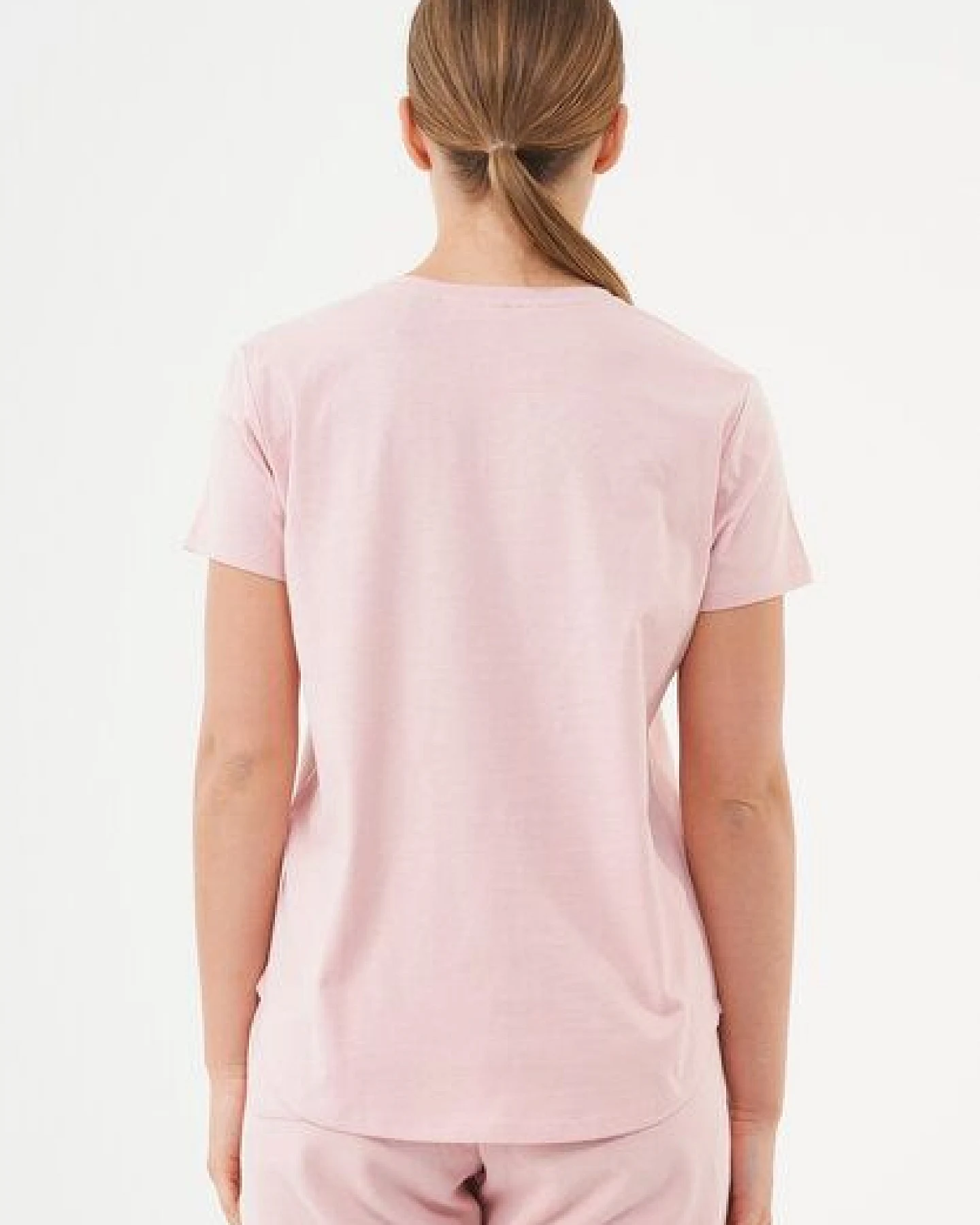 ORGANICATION ESSENTIALS-TUBA- Basic T-Shirt aus Bio-Baumwolle mit V-Ausschnitt – Ansicht 4