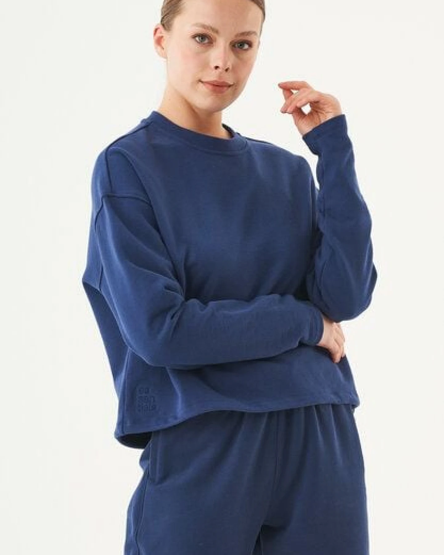 ORGANICATION ESSENTIALS-SEDA- Sweatshirt aus Bio-Baumwolle – Ansicht 3