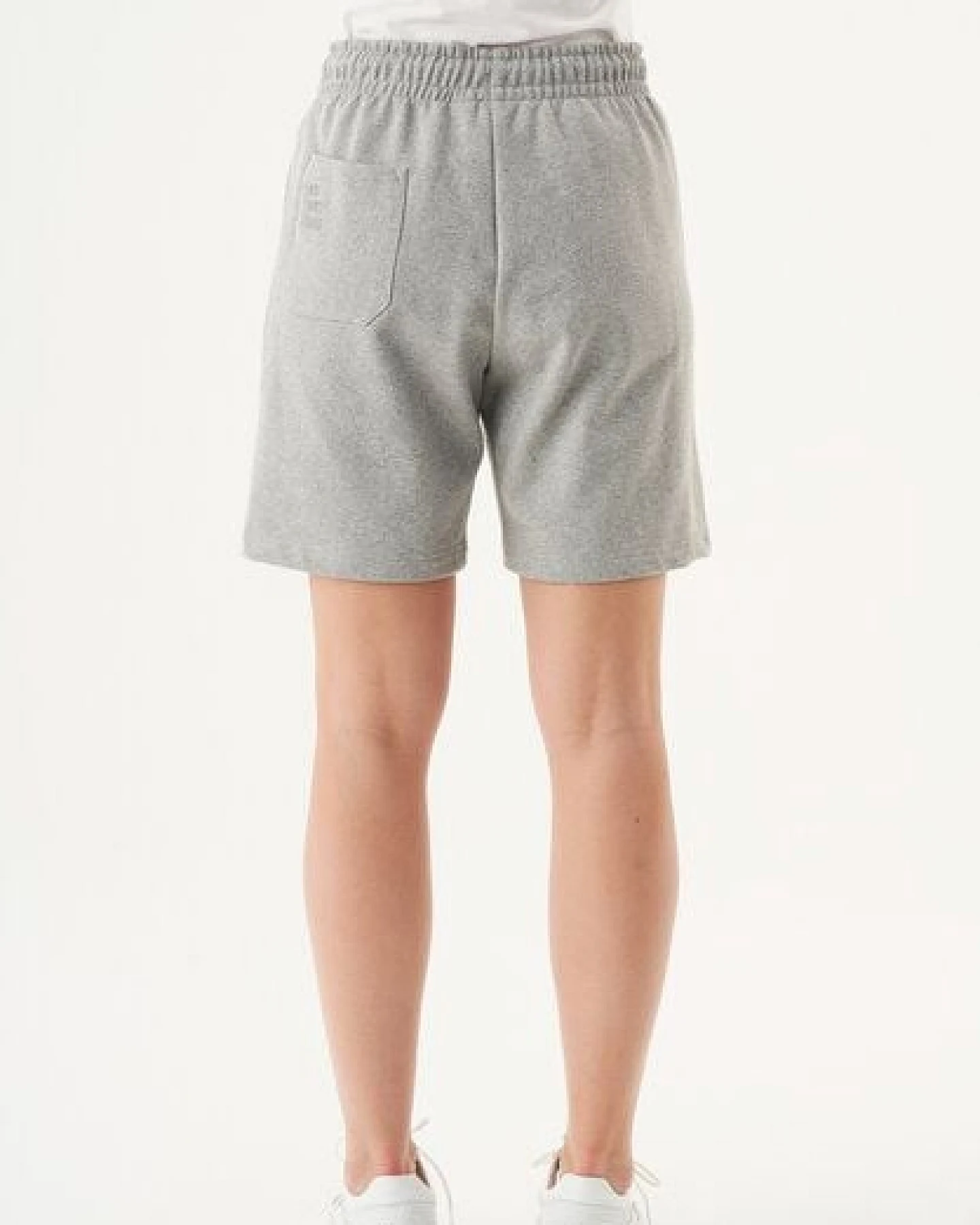 ORGANICATION Damen ESSENTIALS-SHEYMA- Shorts aus Bio-Baumwolle – Ansicht 4