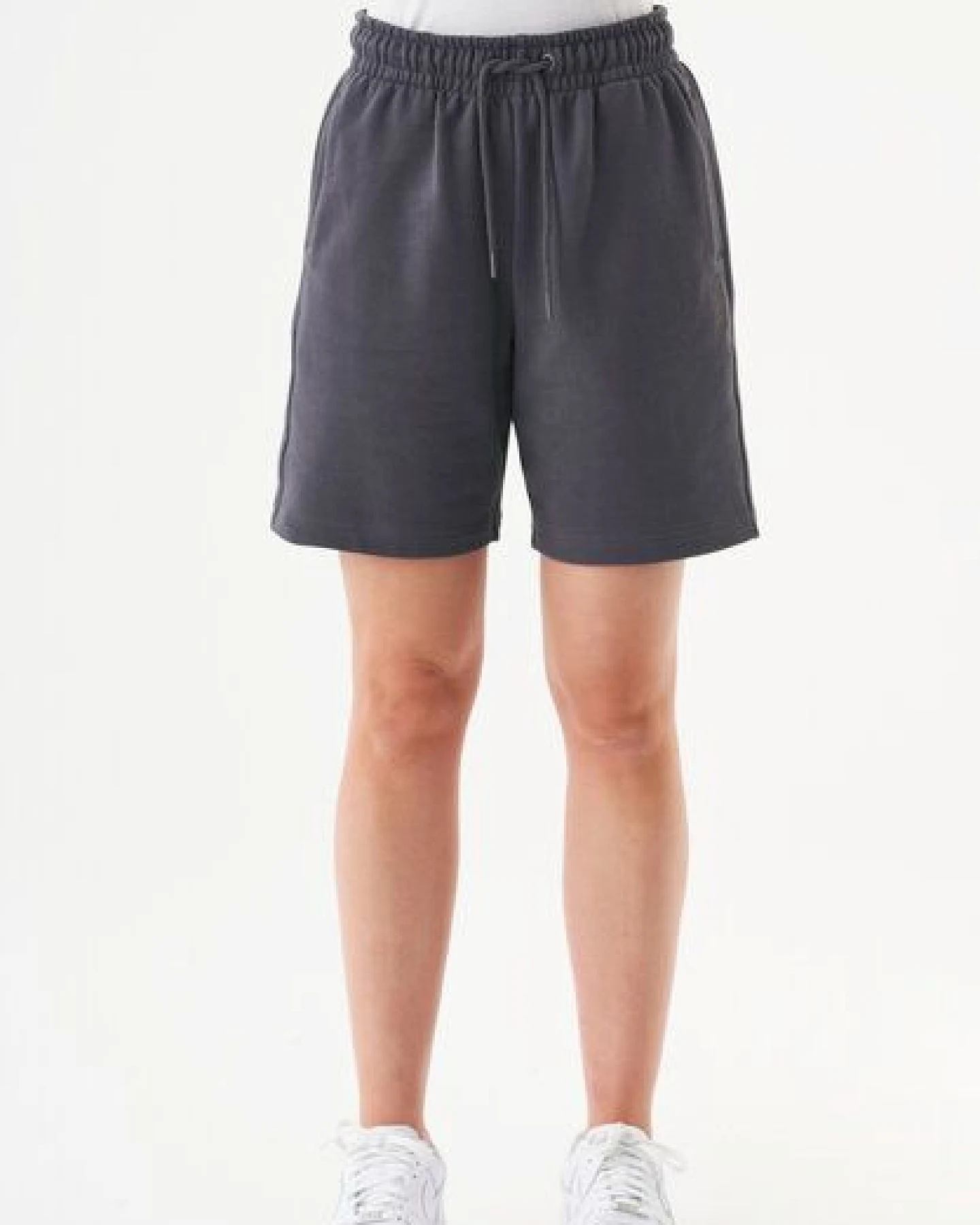 ORGANICATION Damen ESSENTIALS-SHEYMA- Shorts aus Bio-Baumwolle – Ansicht 2