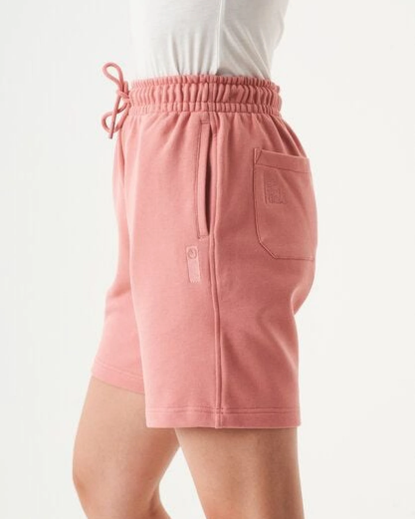 ORGANICATION Damen ESSENTIALS-SHEYMA- Shorts aus Bio-Baumwolle – Ansicht 4