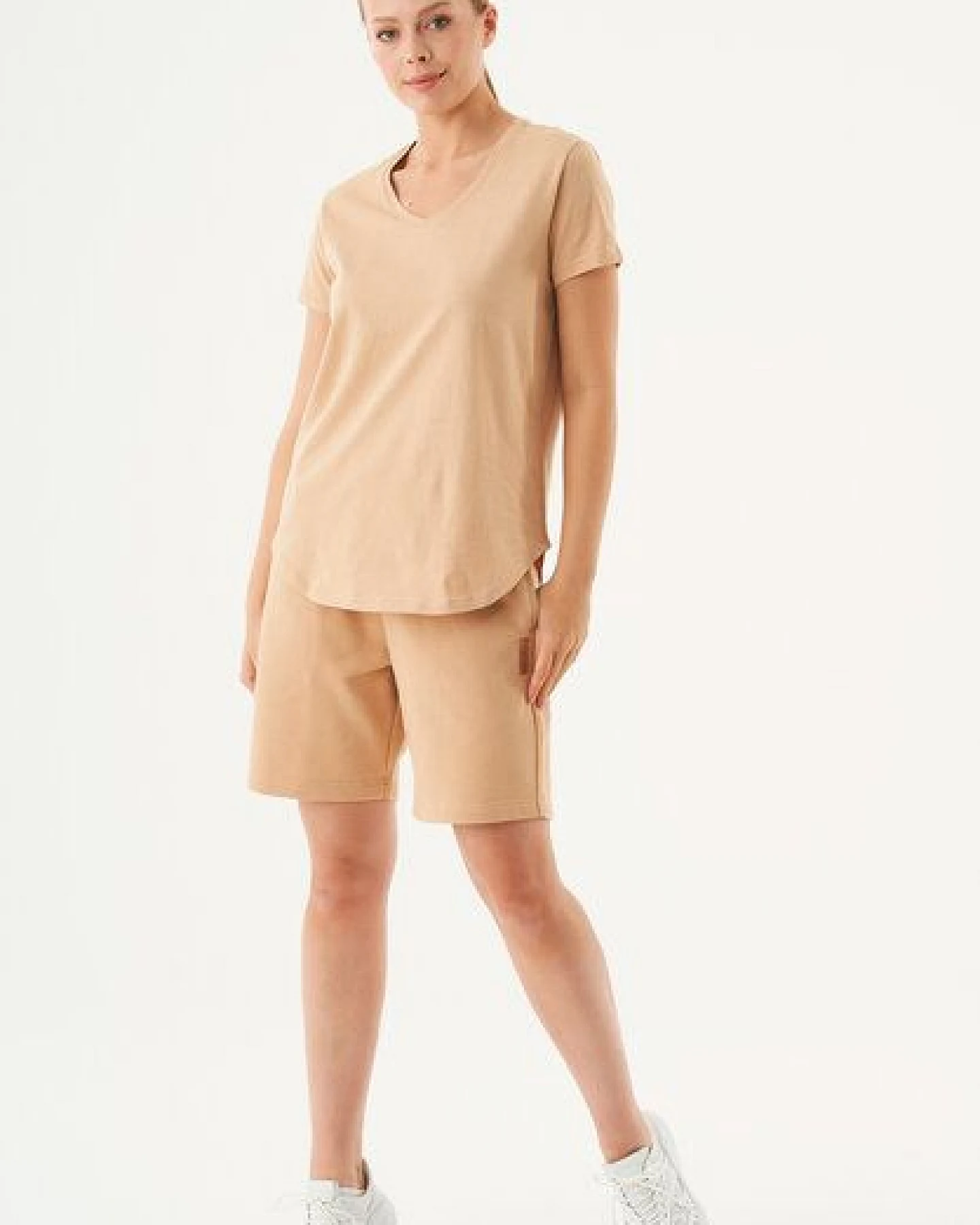 ORGANICATION Damen ESSENTIALS-SHEYMA- Shorts aus Bio-Baumwolle – Ansicht 2