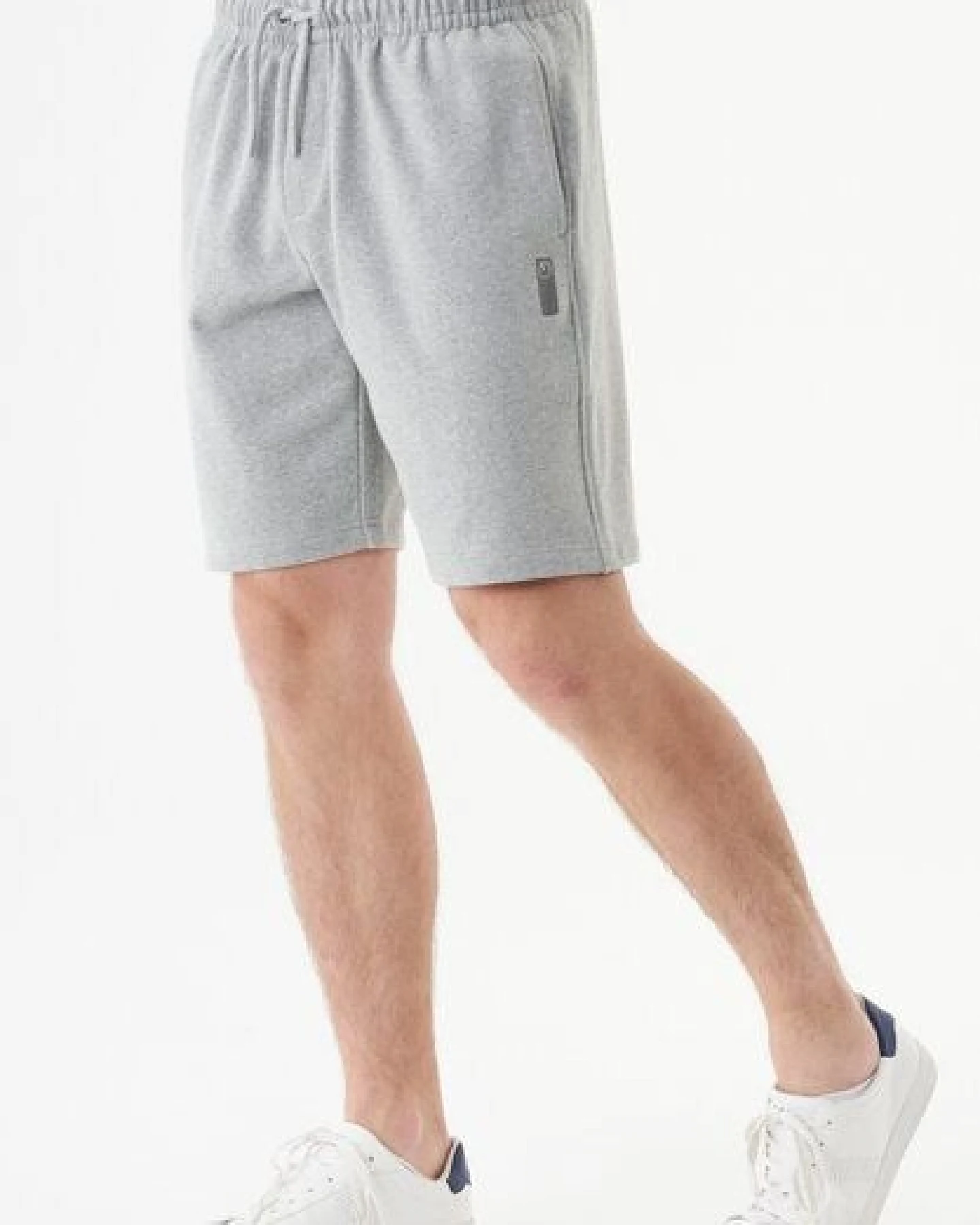ORGANICATION ESSENTIALS-SHADI- Shorts aus Bio-Baumwolle – Ansicht 3