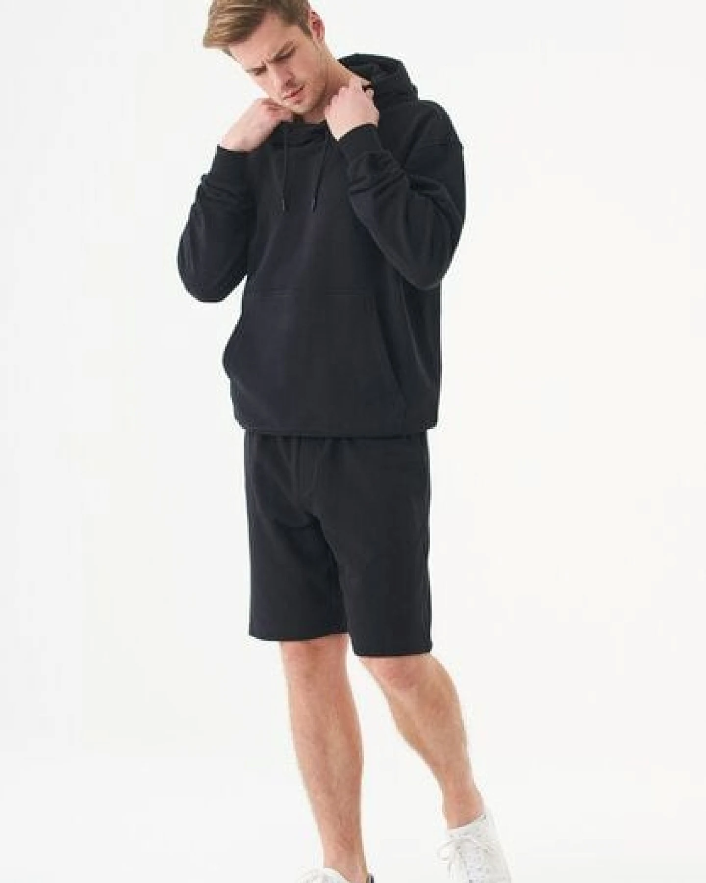ORGANICATION ESSENTIALS-SHADI- Shorts aus Bio-Baumwolle – Ansicht 2
