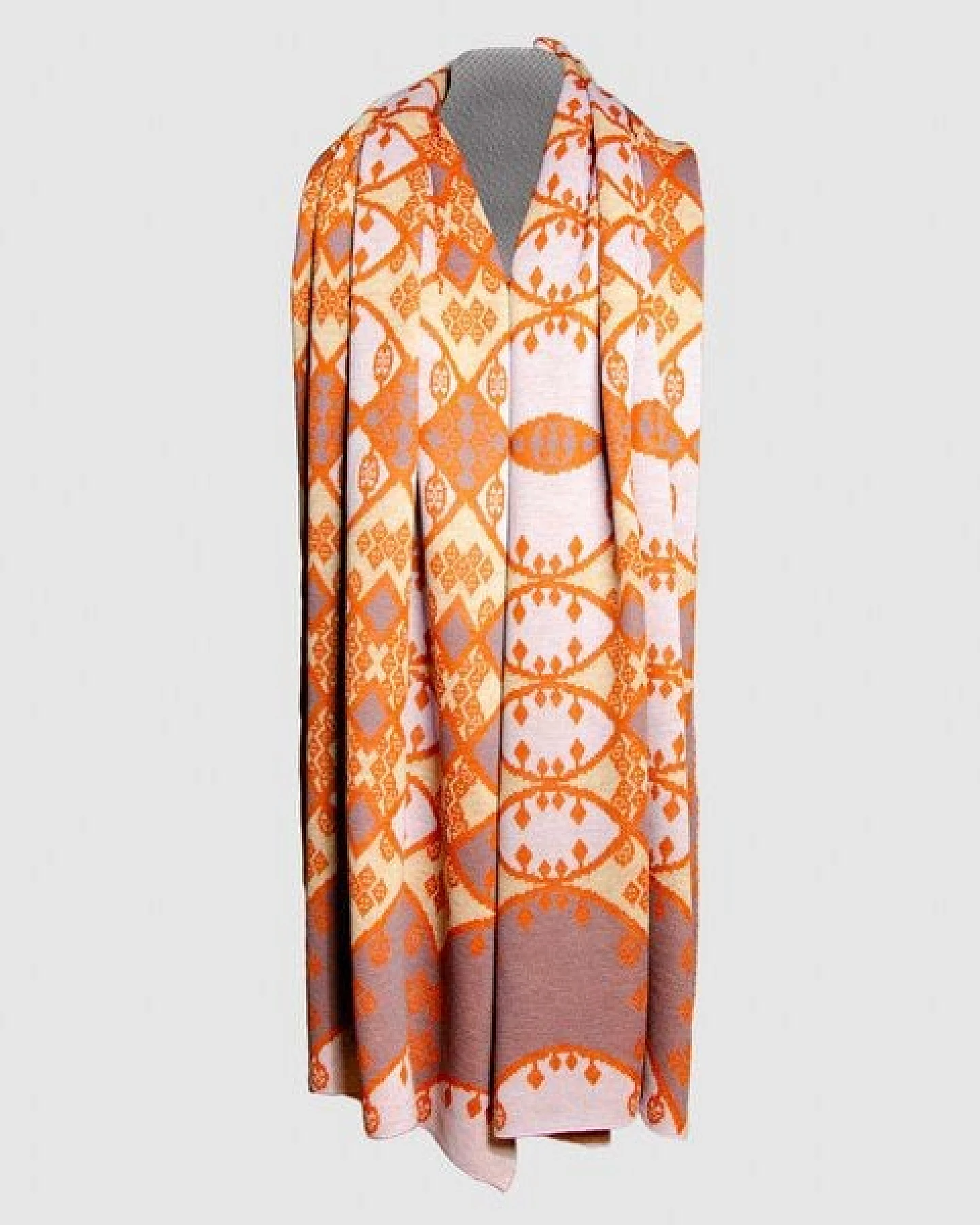 LANARTO slow fashion Merino Maxi-Schaltuch Mandarin, vierfarbig aus 100% mulesingfreier Merinowolle – Ansicht 4