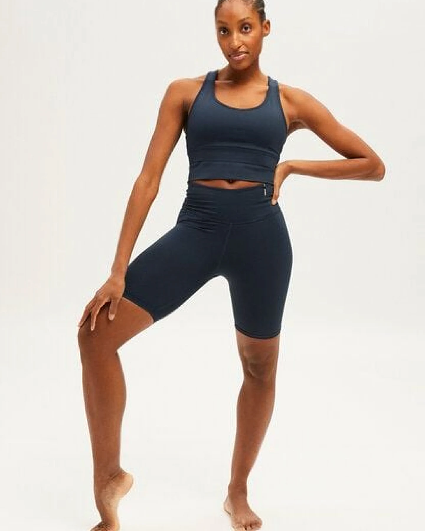 ARMEDANGELS AJAALA Damen Activewear Radler aus Polyamid Mix (recycled) – Ansicht 4