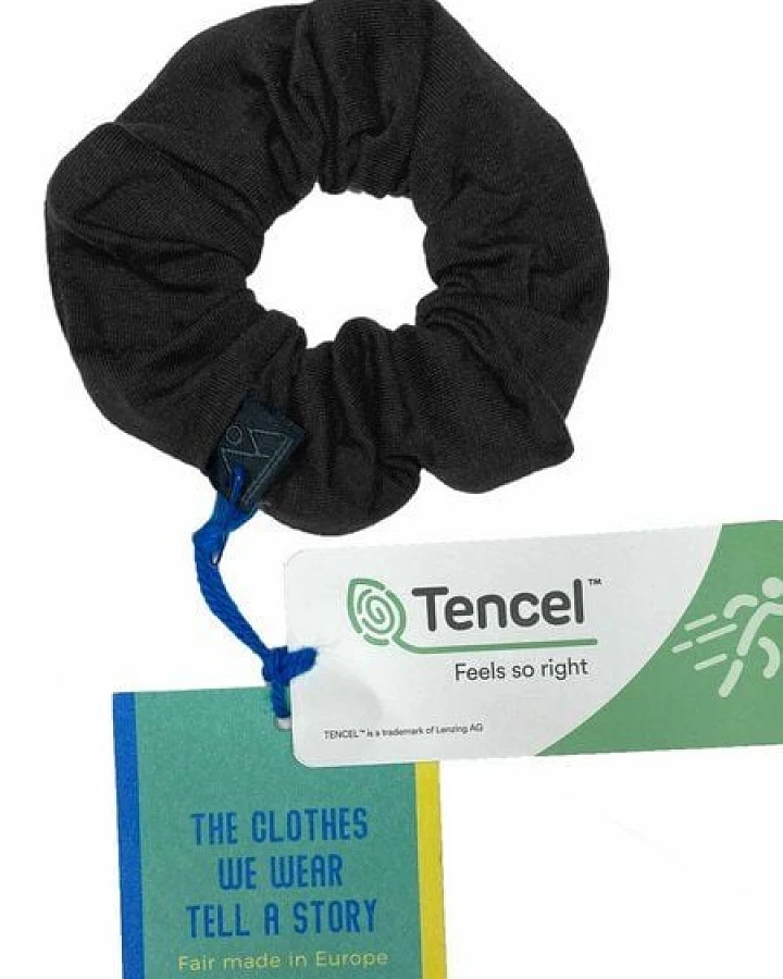 nice to meet me Scrunchie . TENCEL®