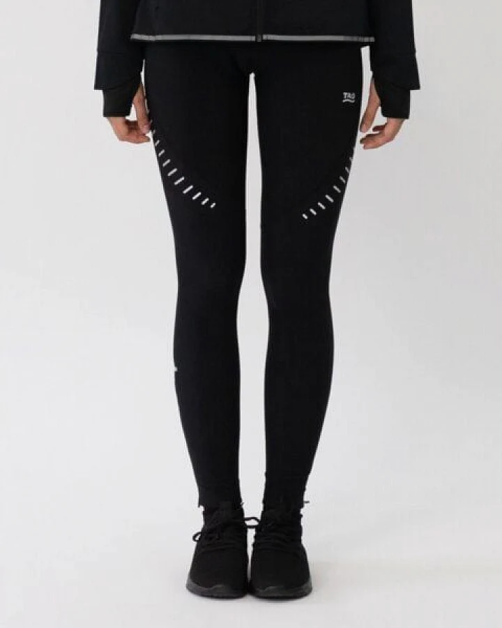 TAO Sportswear Warme Damen Lauftight MOMI für kältere Tage