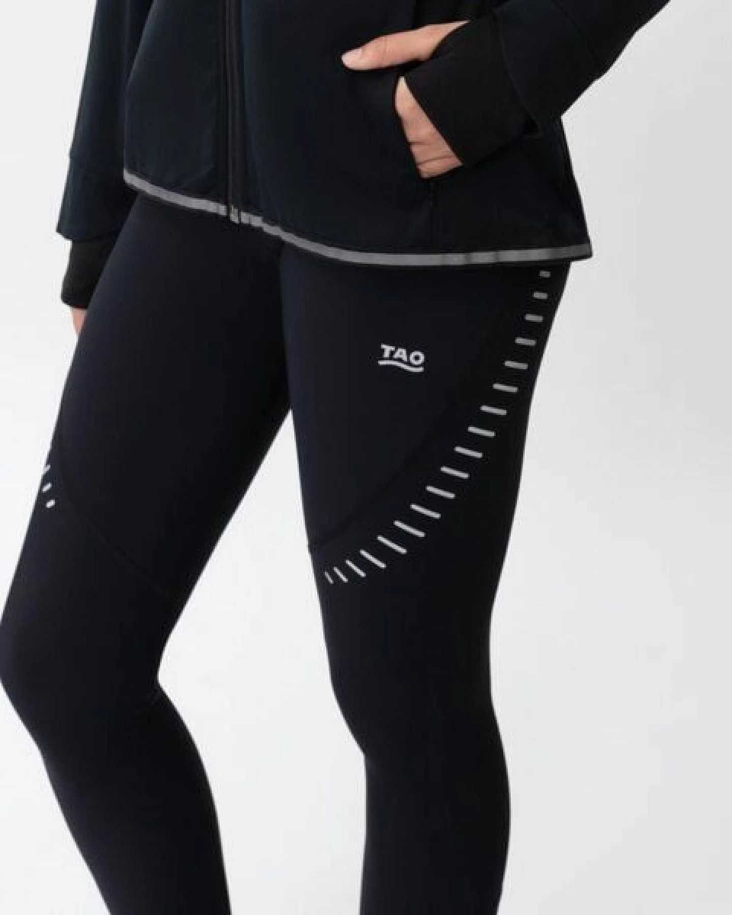 TAO Sportswear Warme Damen Lauftight MOMI für kältere Tage – Ansicht 4